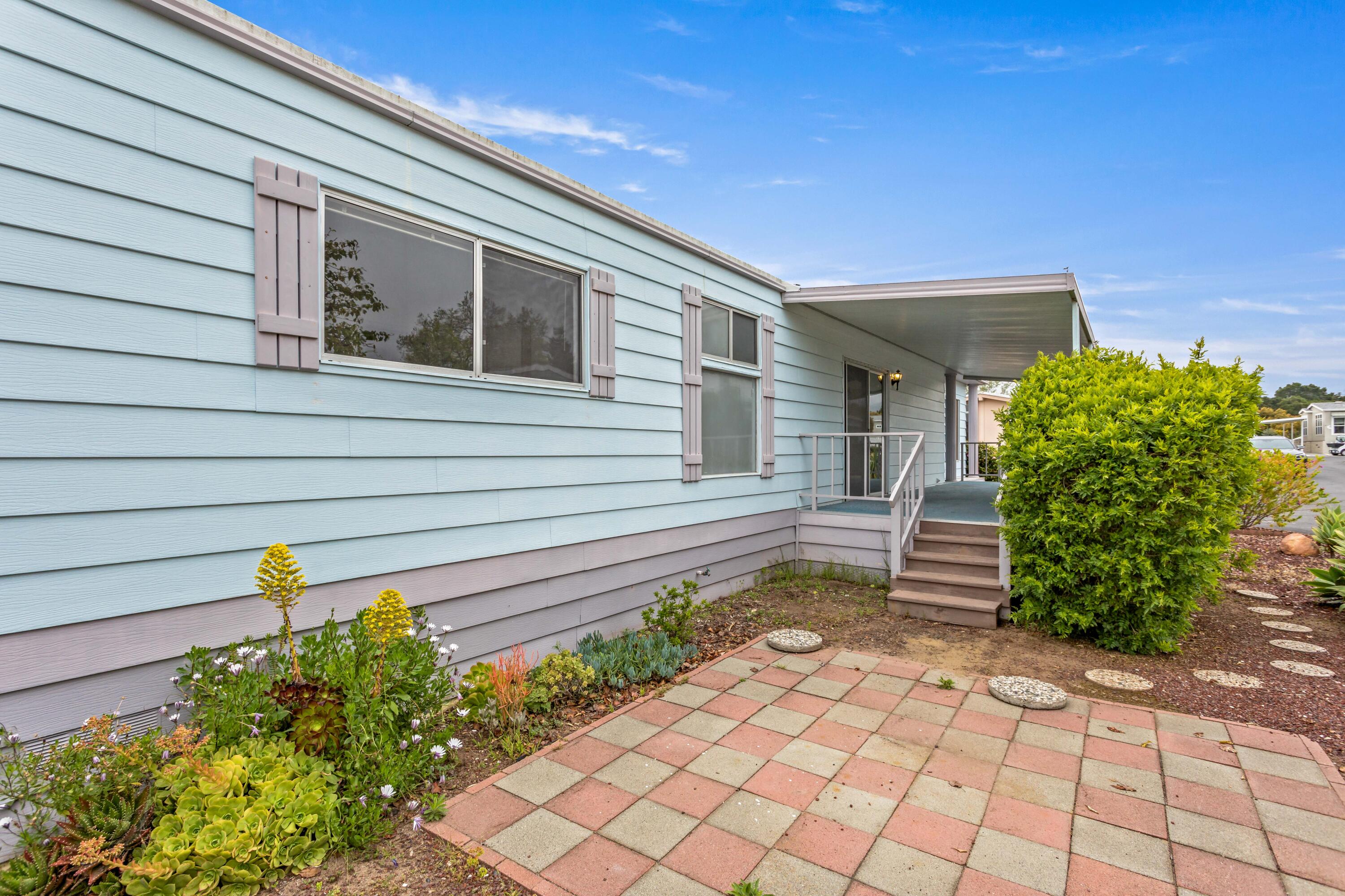 Carpinteria, California 93013, United States, 2 Bedrooms Bedrooms, ,2 BathroomsBathrooms,Residential,Active,123348