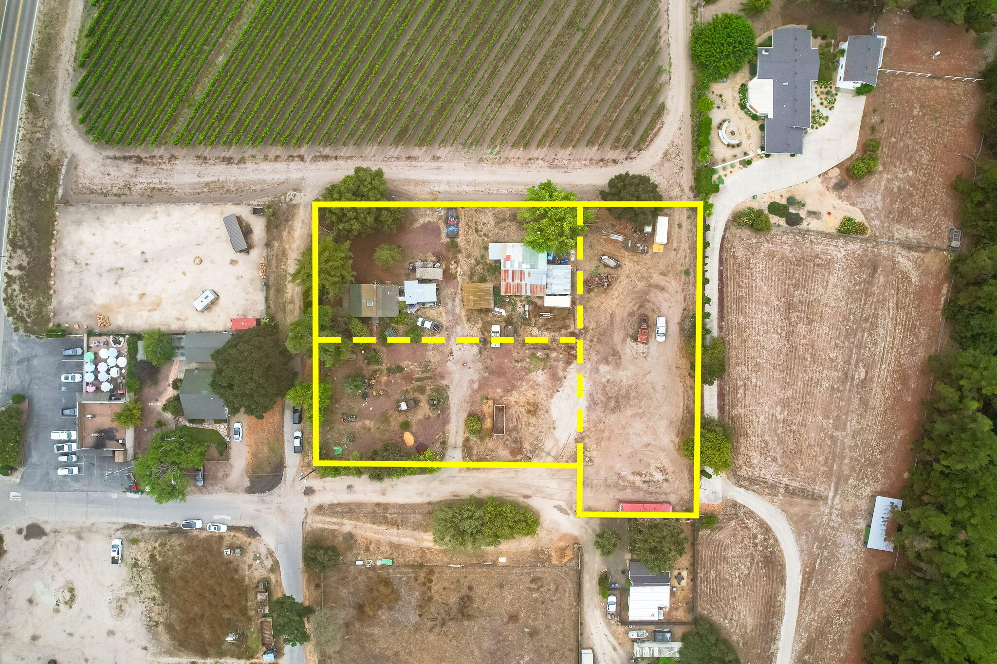 Los Alamos, California 93440, United States, 2 Bedrooms Bedrooms, ,1 BathroomBathrooms,Residential,Active,219598