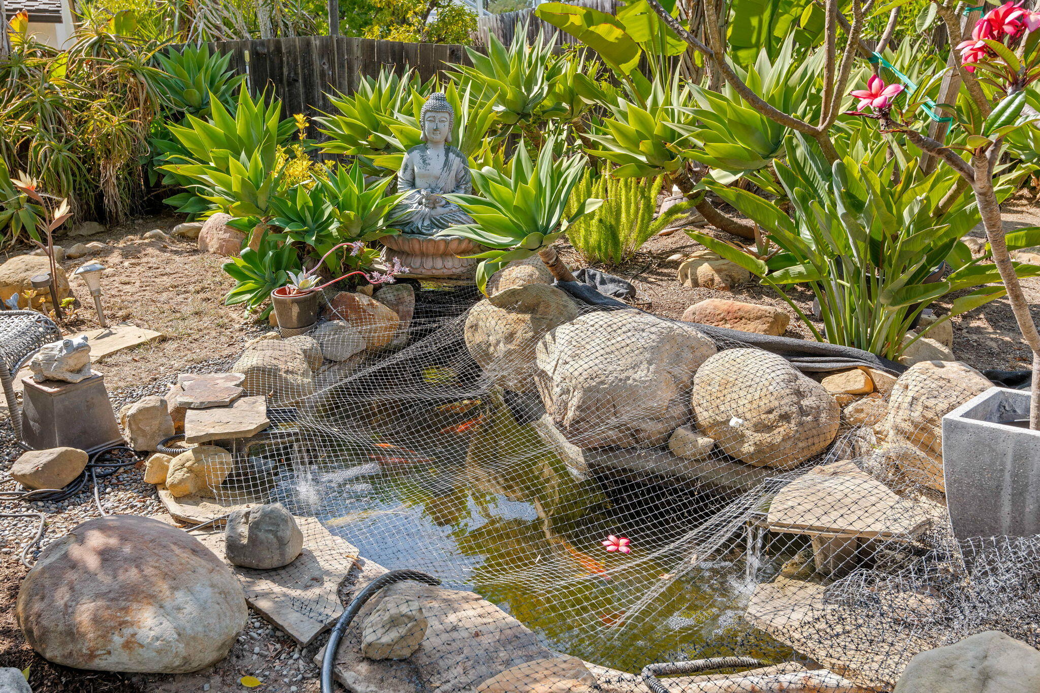 Santa Barbara, California 93111, United States, 3 Bedrooms Bedrooms, ,2 BathroomsBathrooms,Residential,Active,200982