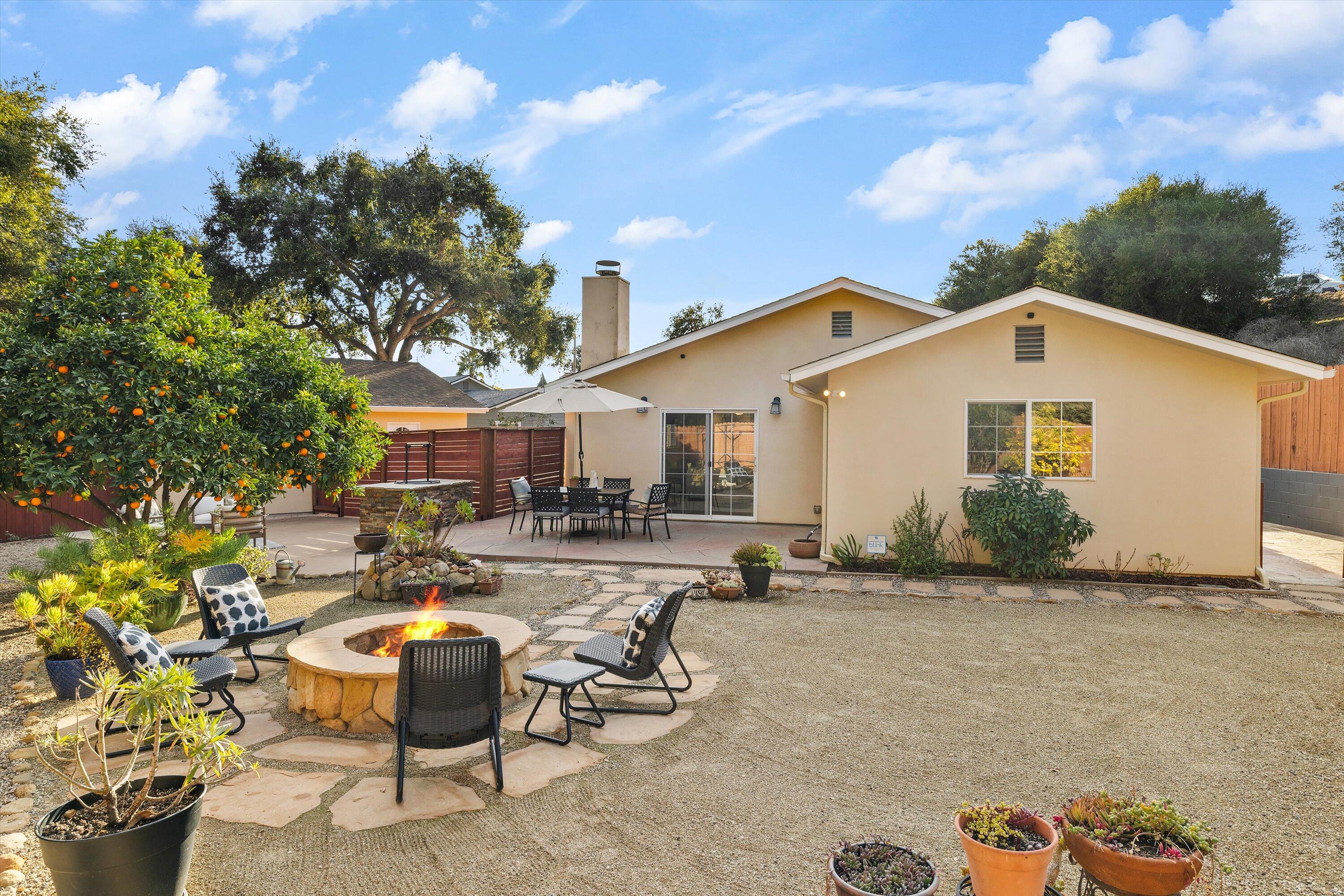 Santa Barbara, California 93110, United States, 4 Bedrooms Bedrooms, ,3 BathroomsBathrooms,Residential,Pending,11588