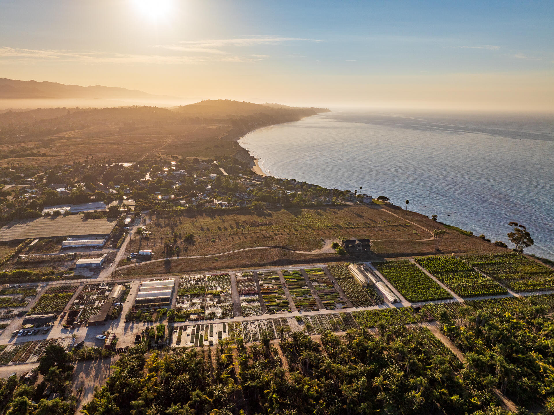 Santa Barbara, California 93111, United States, 5 Bedrooms Bedrooms, ,5 BathroomsBathrooms,Residential,Active,201330