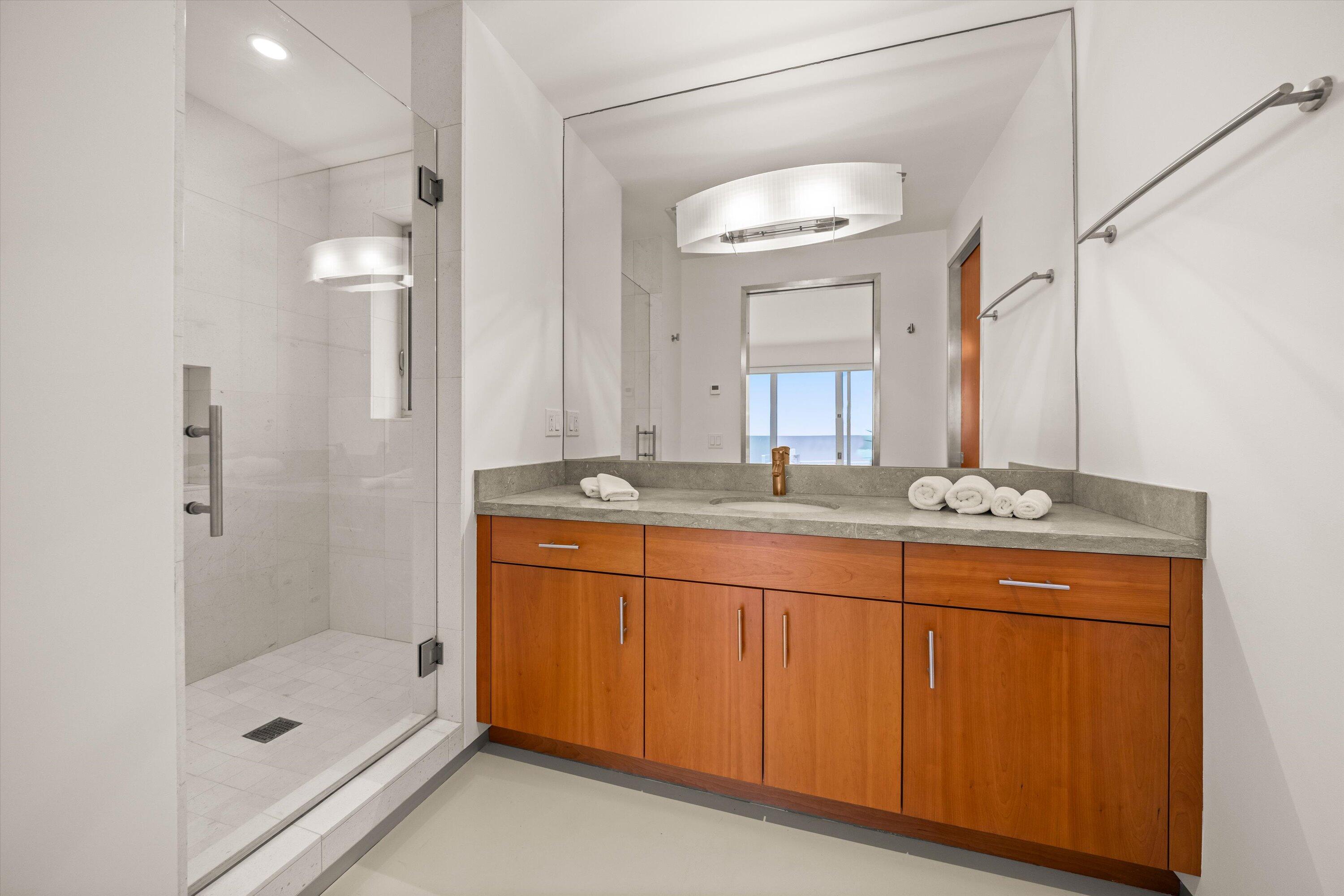 Santa Barbara, California 93111, United States, 5 Bedrooms Bedrooms, ,5 BathroomsBathrooms,Residential,Active,201330