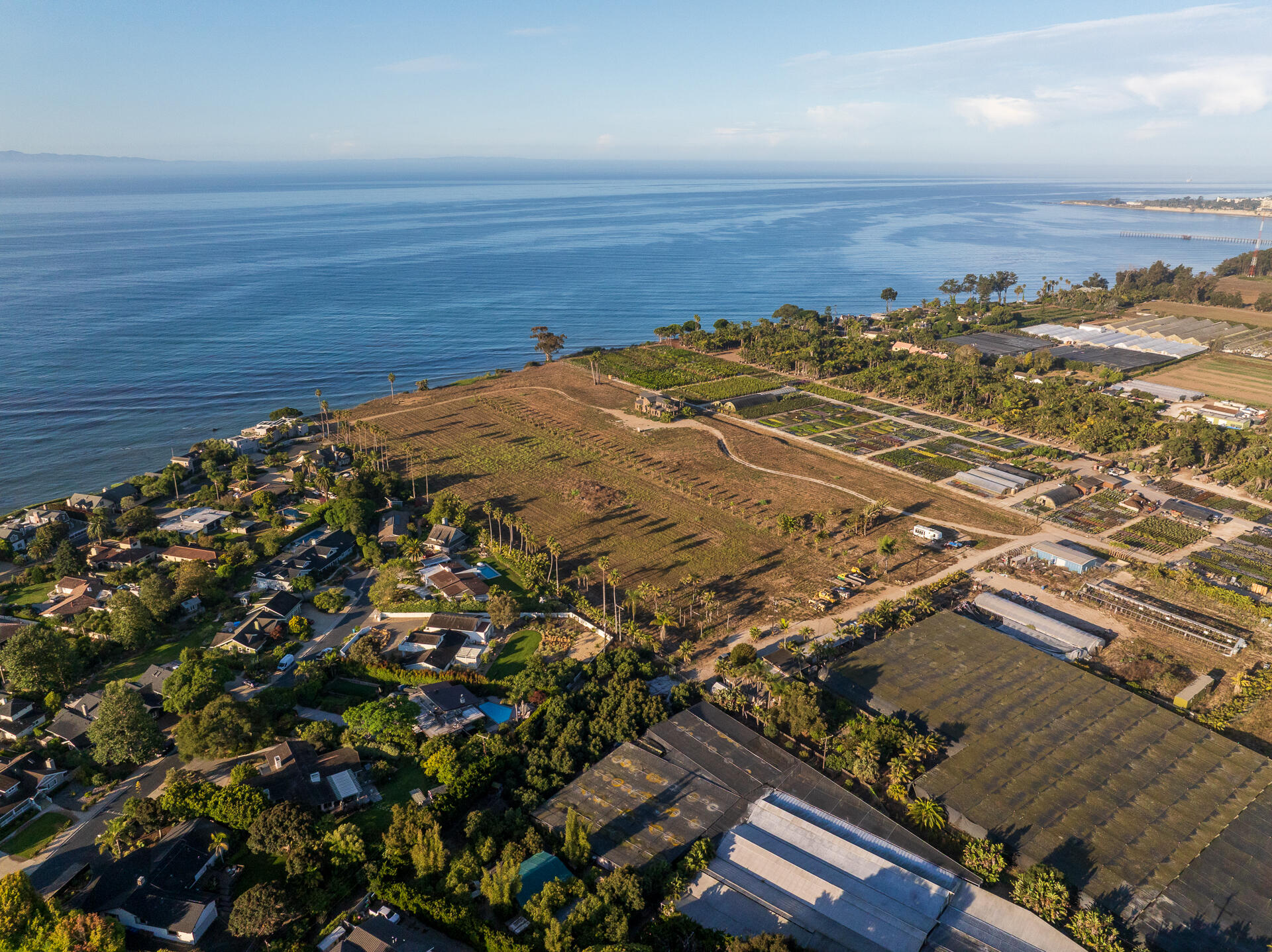 Santa Barbara, California 93111, United States, 5 Bedrooms Bedrooms, ,5 BathroomsBathrooms,Residential,Active,201330