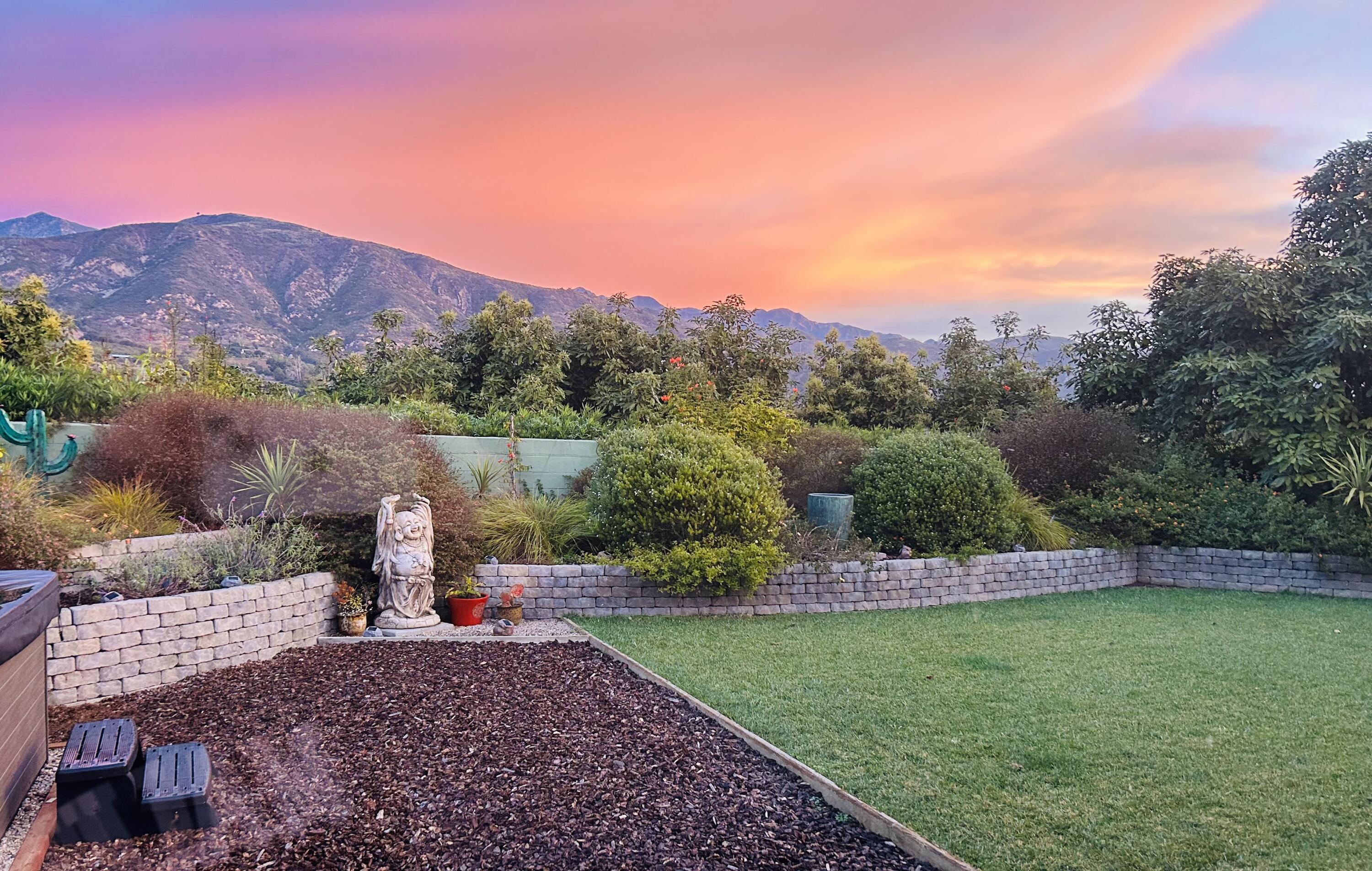 Carpinteria, California 93013, United States, 3 Bedrooms Bedrooms, ,2 BathroomsBathrooms,Residential,Pending,191511