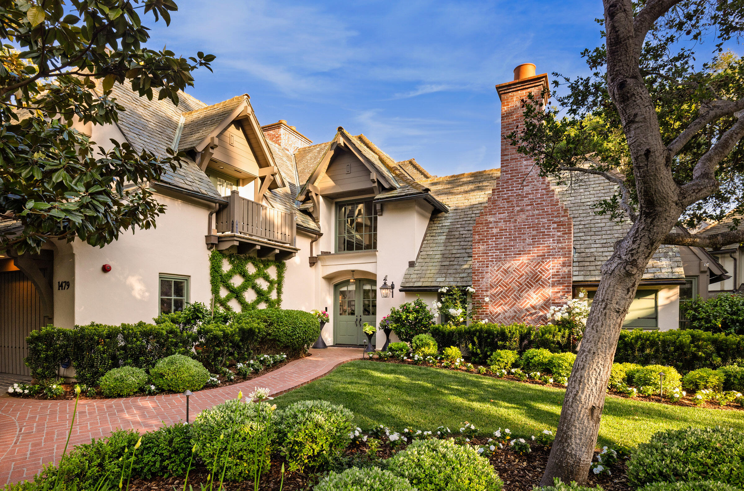 Santa Barbara, California 93108, United States, 2 Bedrooms Bedrooms, ,3 BathroomsBathrooms,Residential,Active,139338