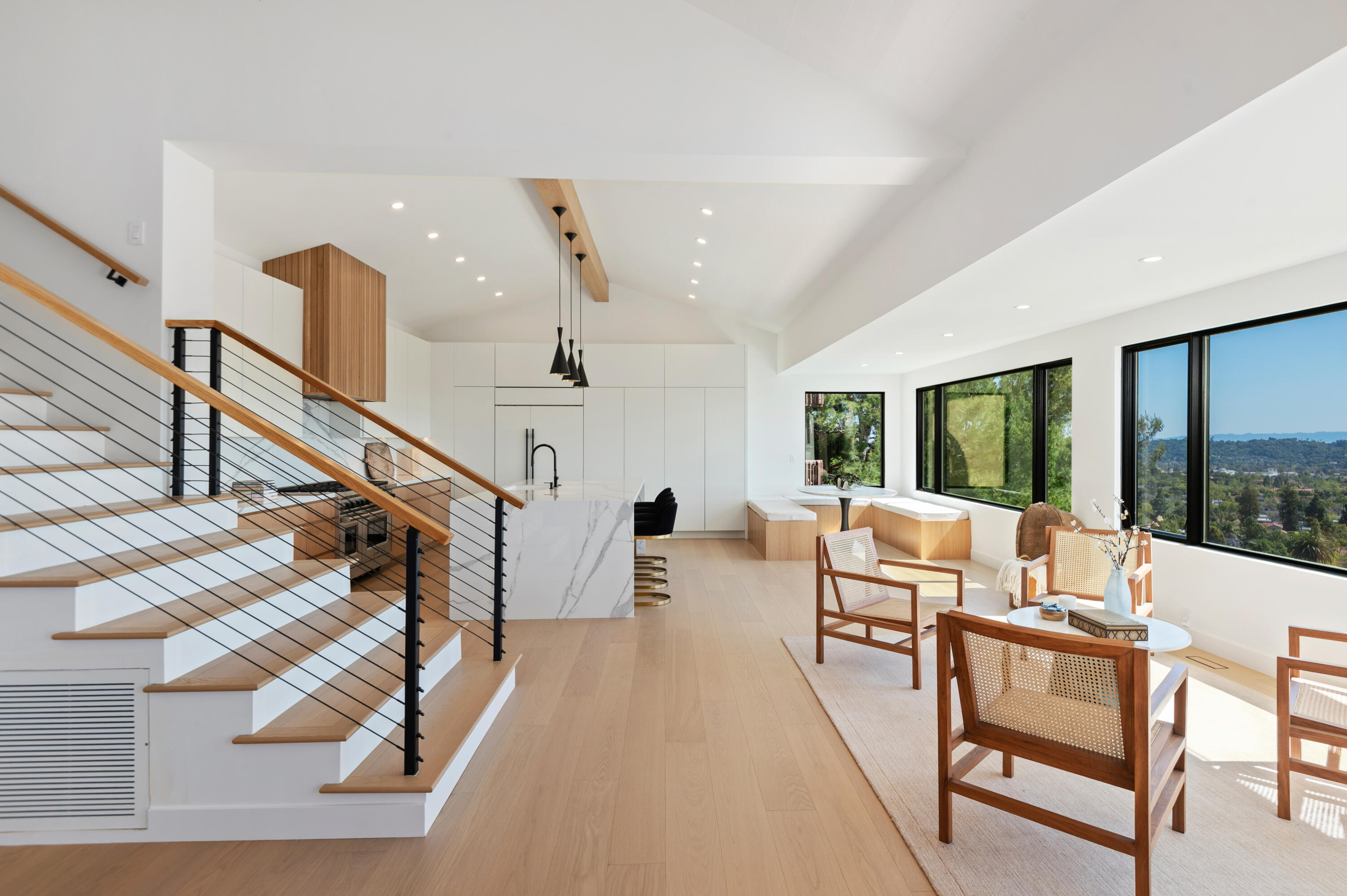 Santa Barbara, California 93105, United States, 3 Bedrooms Bedrooms, ,3 BathroomsBathrooms,Residential,Active,29220