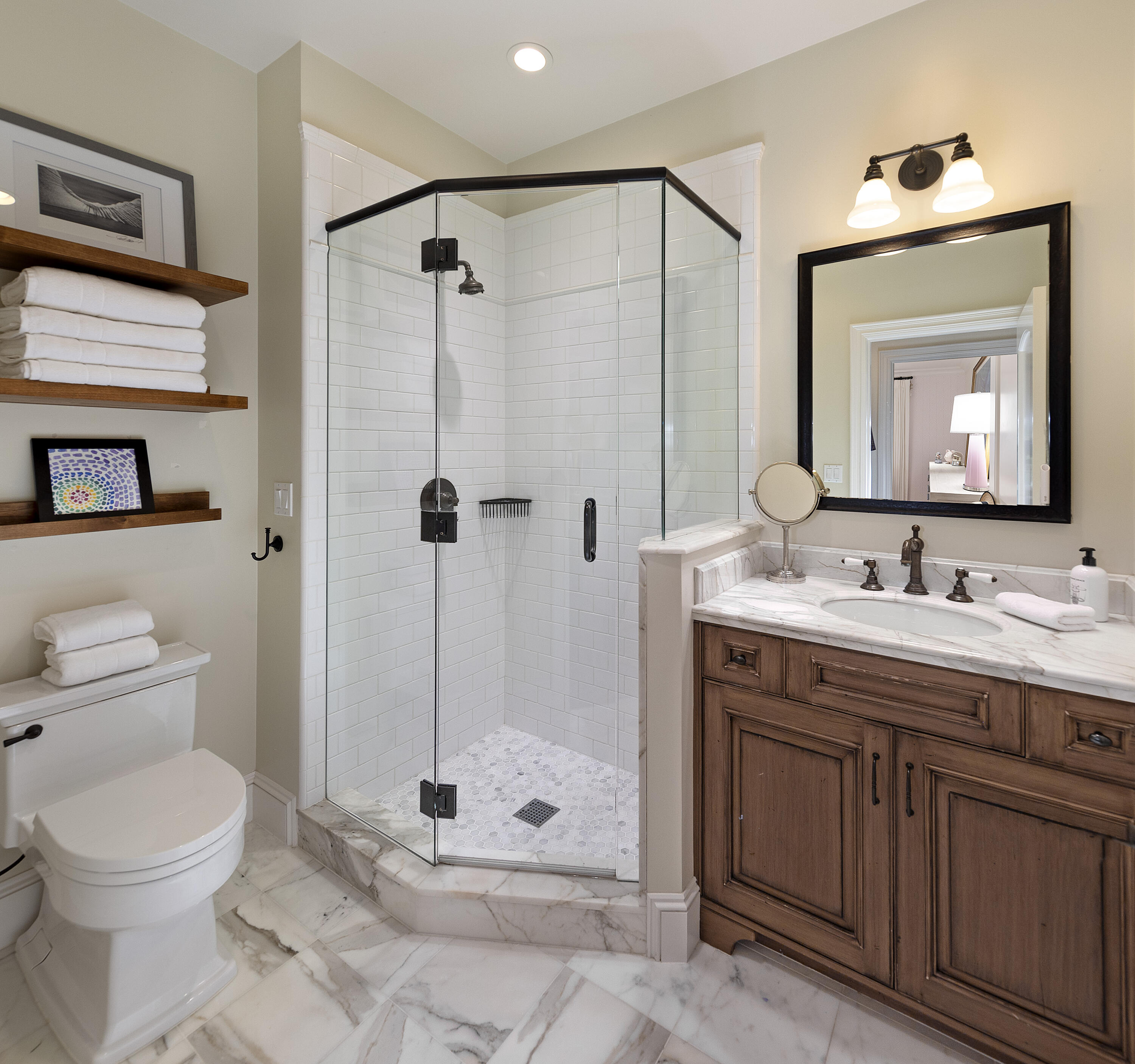 Santa Barbara, California 93108, United States, 4 Bedrooms Bedrooms, ,5 BathroomsBathrooms,Residential,Active,86749