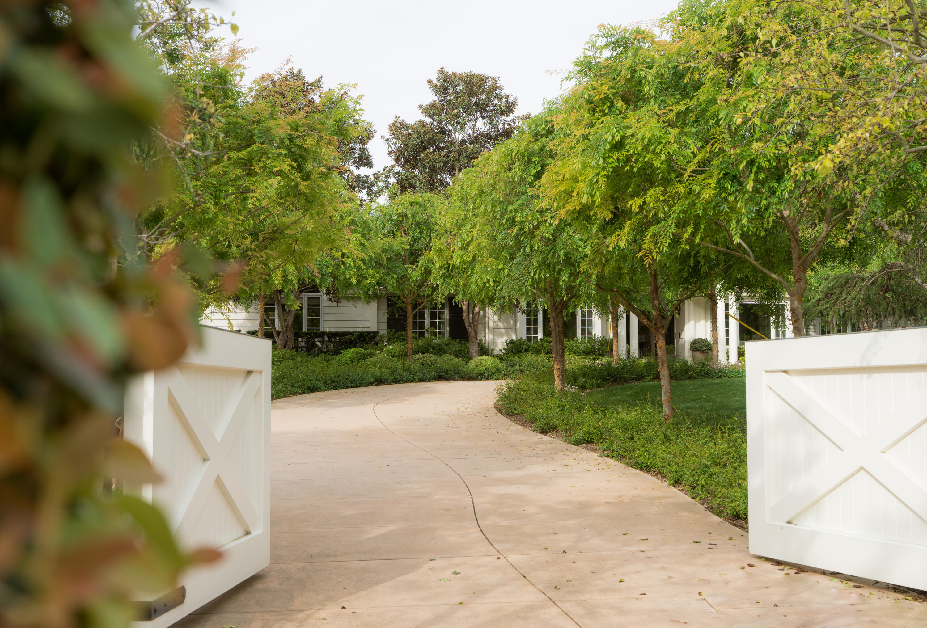 Santa Barbara, California 93108, United States, 4 Bedrooms Bedrooms, ,5 BathroomsBathrooms,Residential,Active,86749