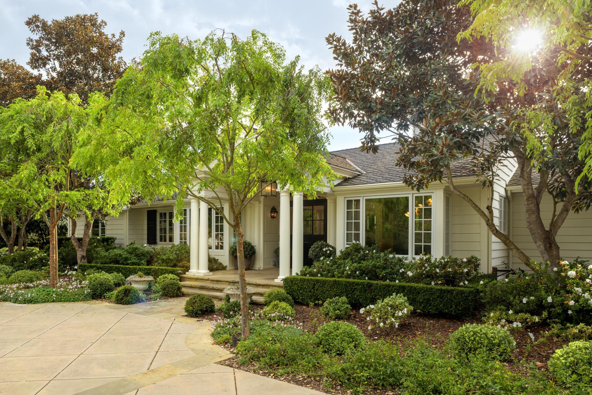 Santa Barbara, California 93108, United States, 4 Bedrooms Bedrooms, ,5 BathroomsBathrooms,Residential,Active,86749