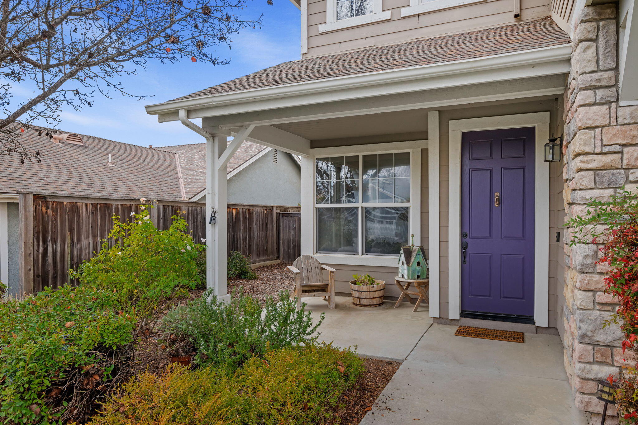 Los Alamos, California 93440, United States, 4 Bedrooms Bedrooms, ,3 BathroomsBathrooms,Residential,Pending,11106