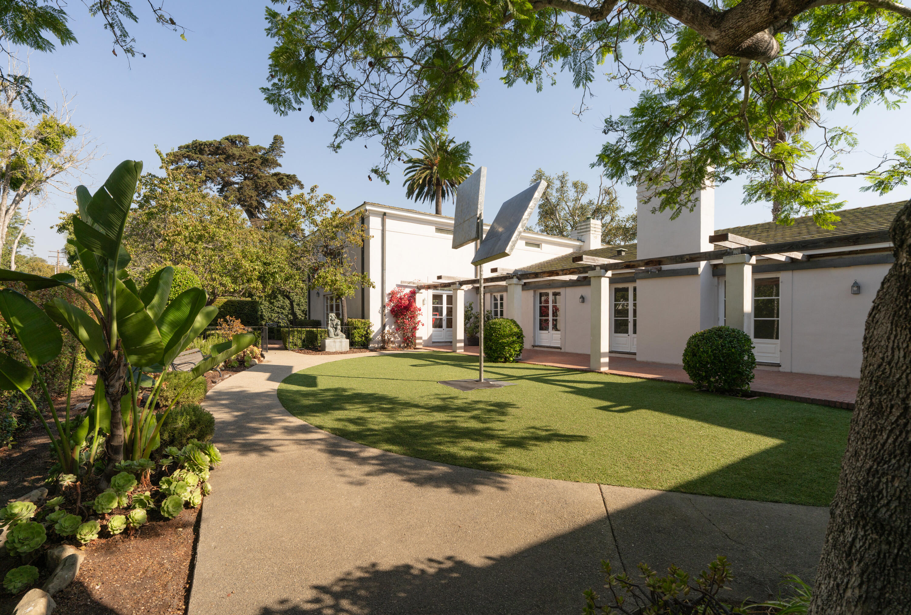 Santa Barbara, California 93101, United States, ,Residential,Active,236082