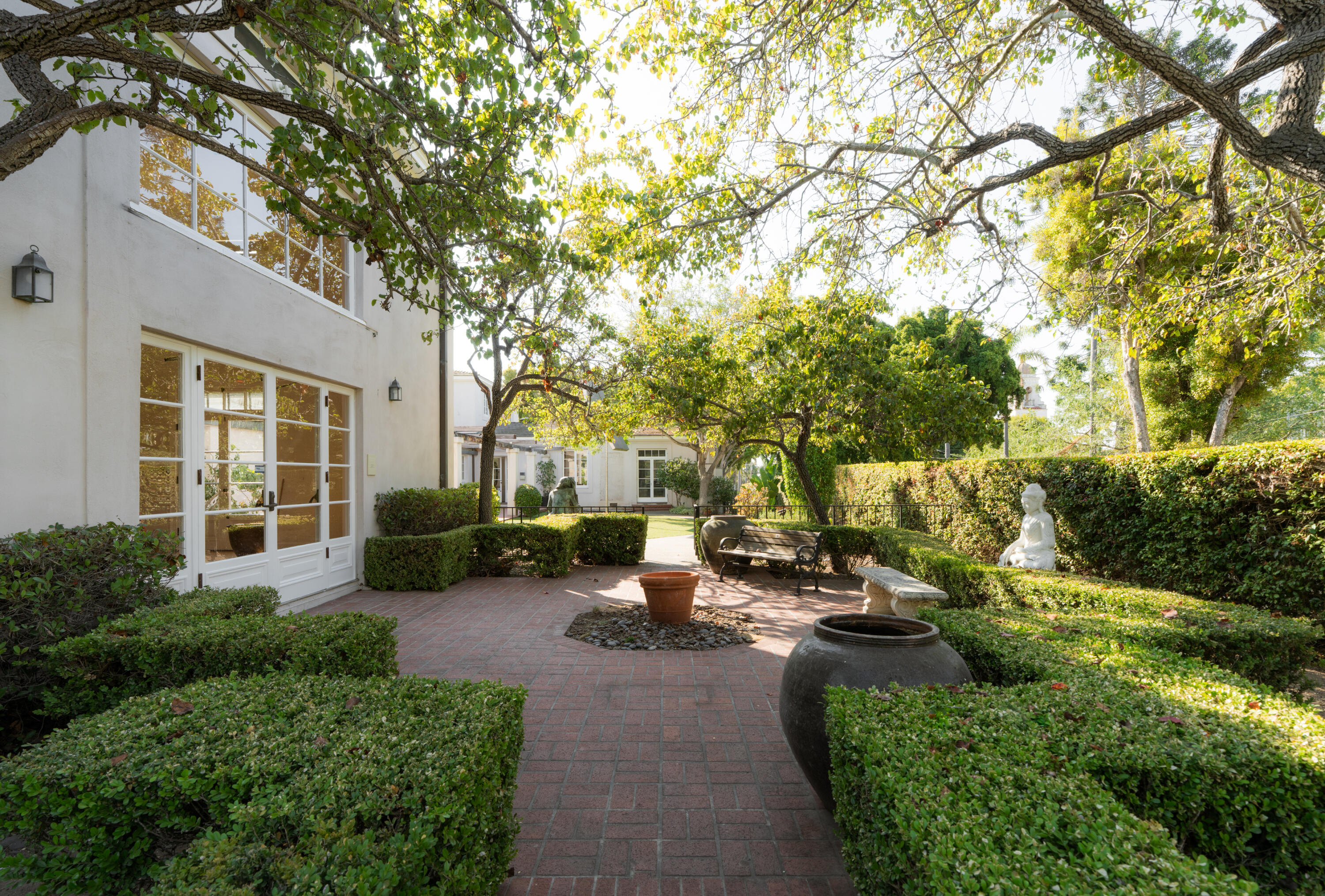 Santa Barbara, California 93101, United States, ,Residential,Active,236082