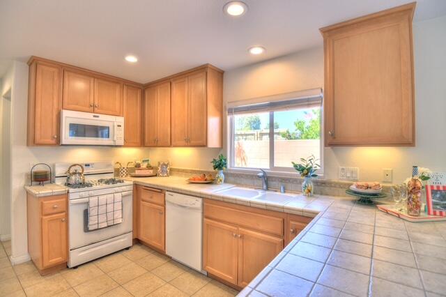 Buellton, California 93427, United States, 4 Bedrooms Bedrooms, ,3 BathroomsBathrooms,Residential,Active,175247