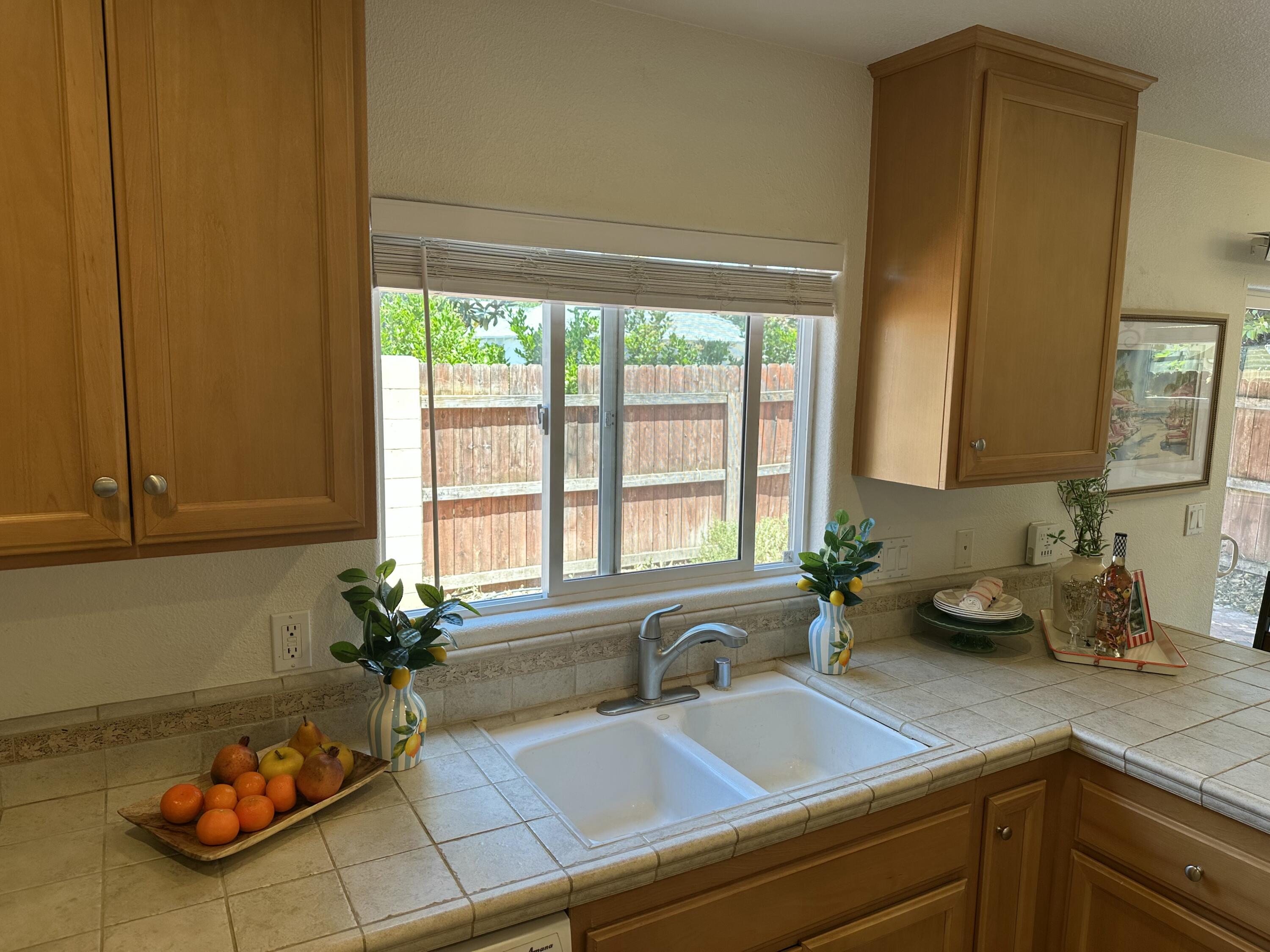 Buellton, California 93427, United States, 4 Bedrooms Bedrooms, ,3 BathroomsBathrooms,Residential,Active,175247