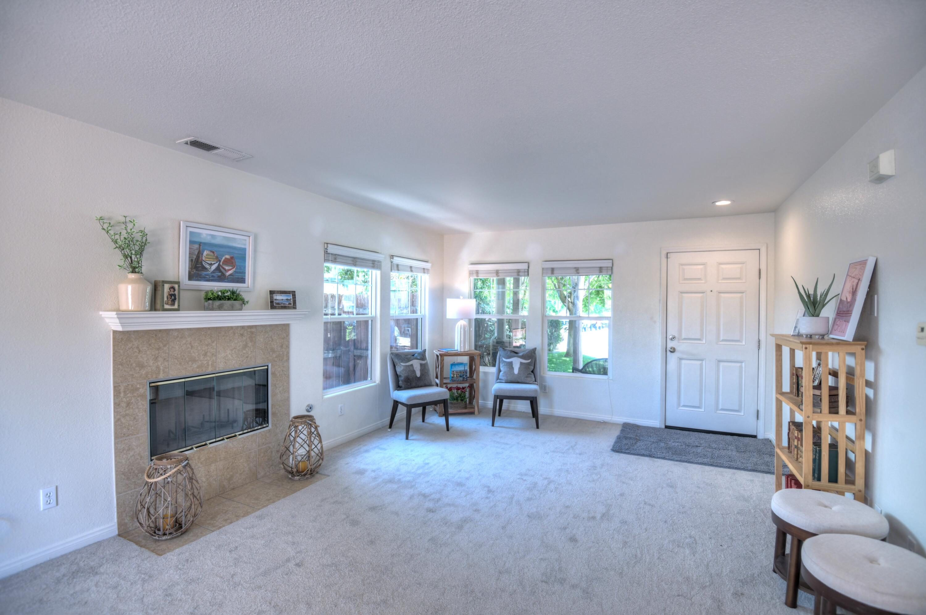 Buellton, California 93427, United States, 4 Bedrooms Bedrooms, ,3 BathroomsBathrooms,Residential,Active,175247