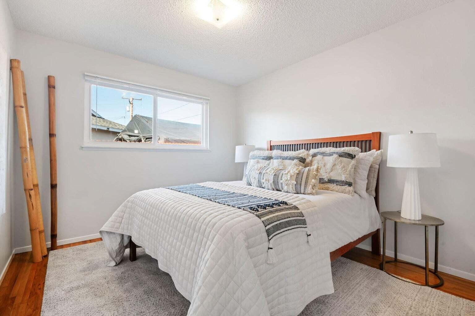 Santa Barbara, California 93117, United States, 5 Bedrooms Bedrooms, ,2 BathroomsBathrooms,Residential,Active,253554