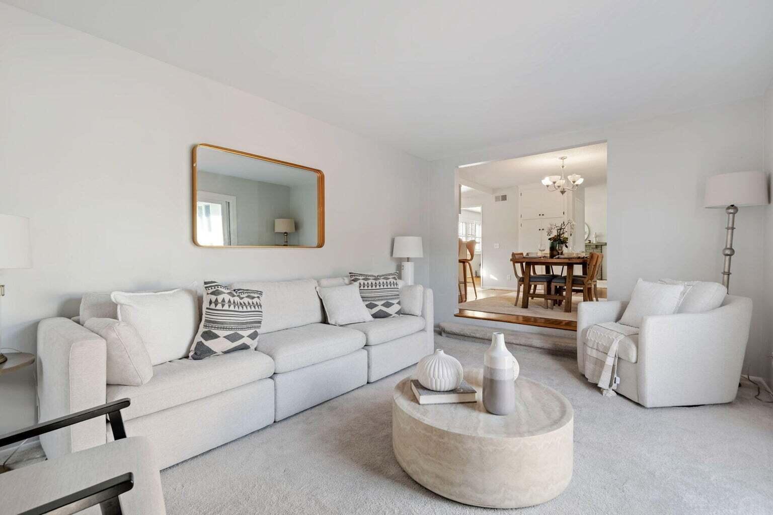 Santa Barbara, California 93117, United States, 5 Bedrooms Bedrooms, ,2 BathroomsBathrooms,Residential,Active,253554