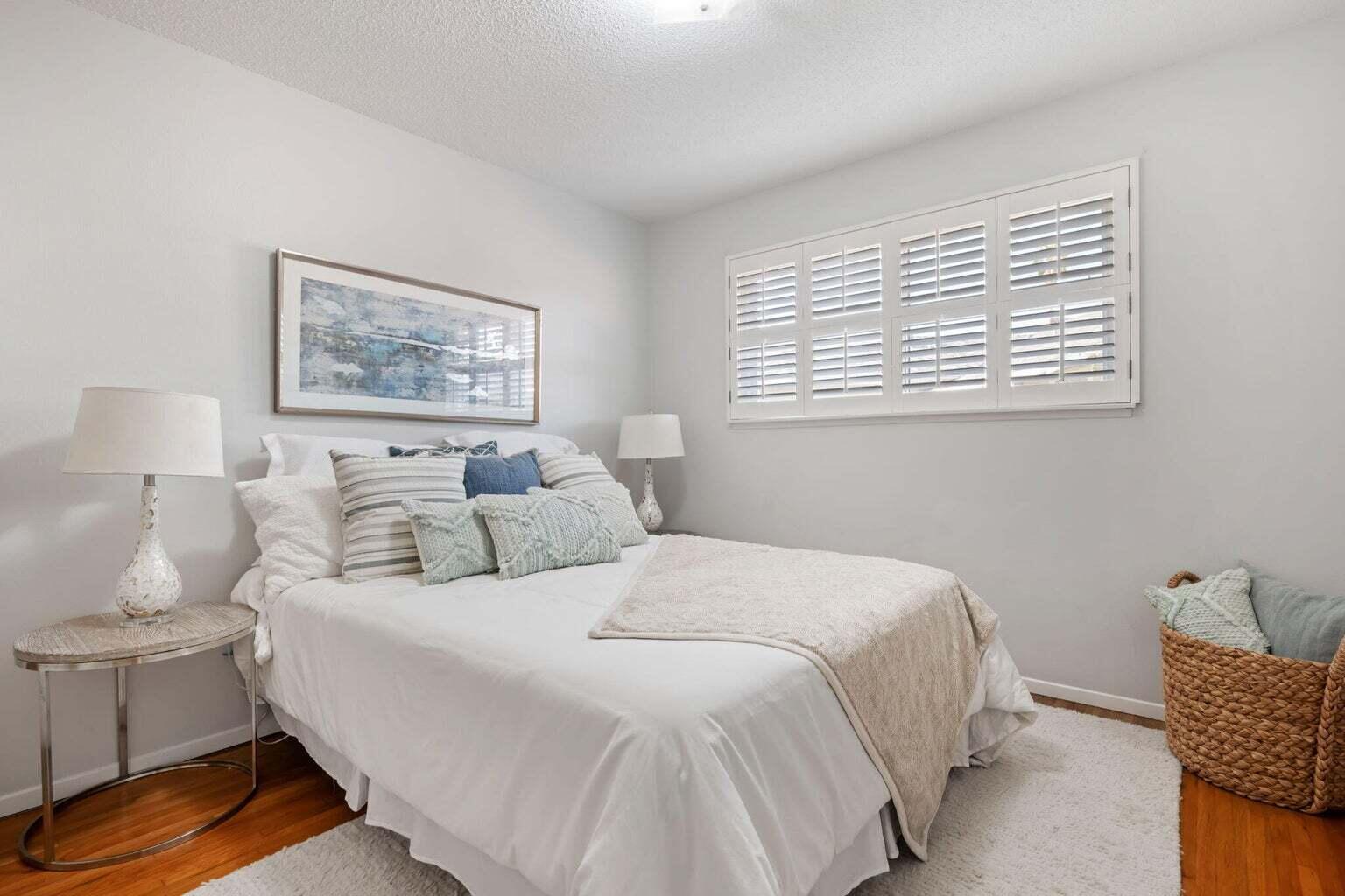 Santa Barbara, California 93117, United States, 5 Bedrooms Bedrooms, ,2 BathroomsBathrooms,Residential,Active,253554