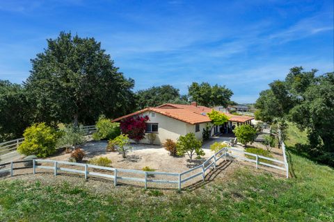 3776 Live Oak Road, Santa Ynez, CA 93460 - MLS#: 25-896