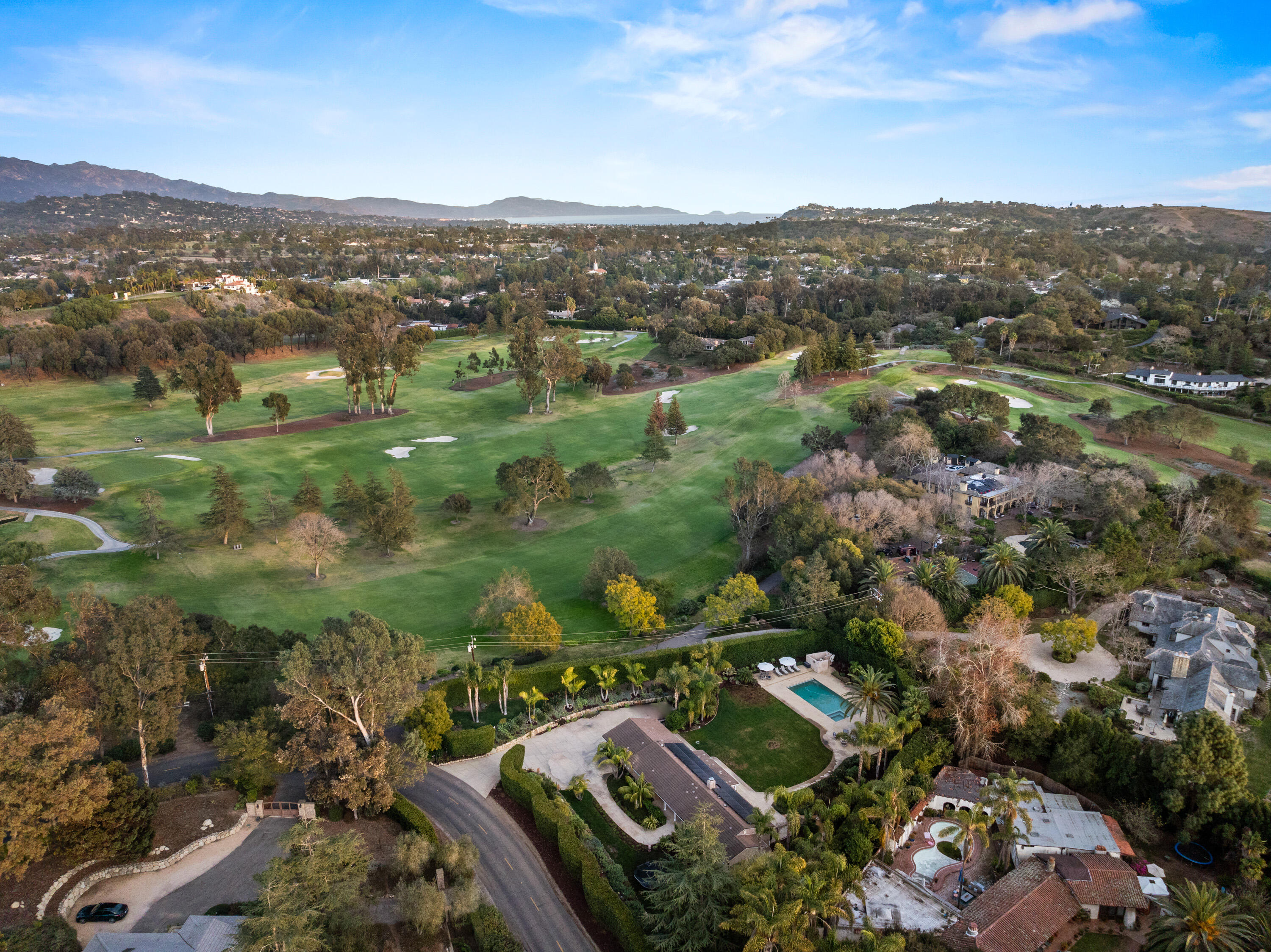 Santa Barbara, California 93110, United States, 3 Bedrooms Bedrooms, ,3 BathroomsBathrooms,Residential,Pending,14747