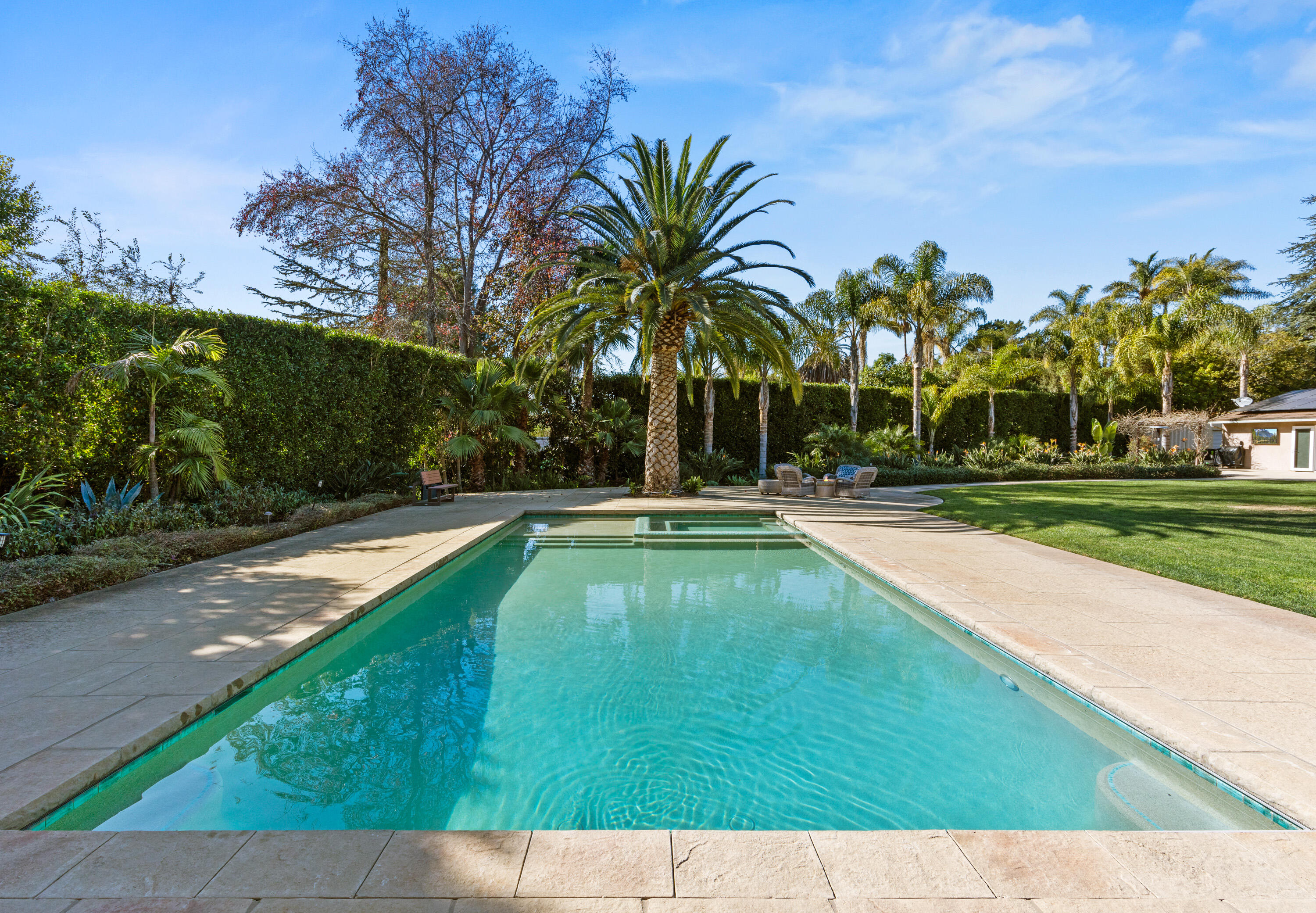 Santa Barbara, California 93110, United States, 3 Bedrooms Bedrooms, ,3 BathroomsBathrooms,Residential,Pending,14747