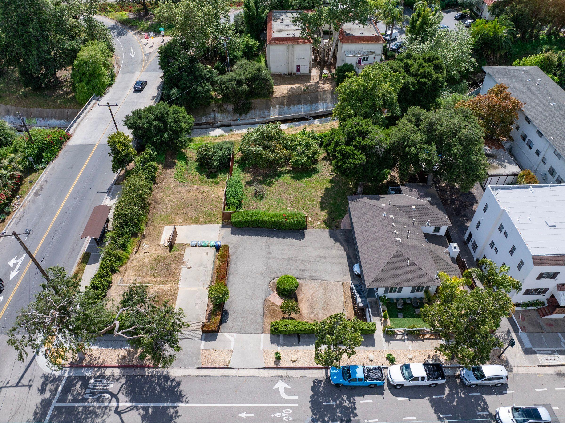1611 Castillo Street