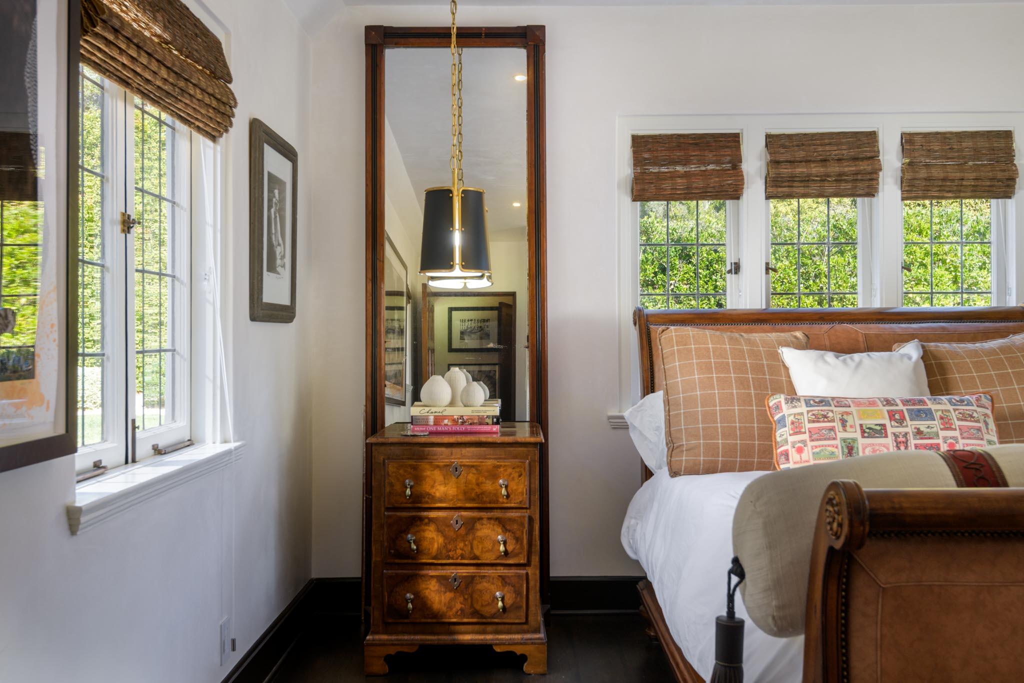 Santa Barbara, California 93103, United States, 4 Bedrooms Bedrooms, ,5 BathroomsBathrooms,Residential,Active,105602