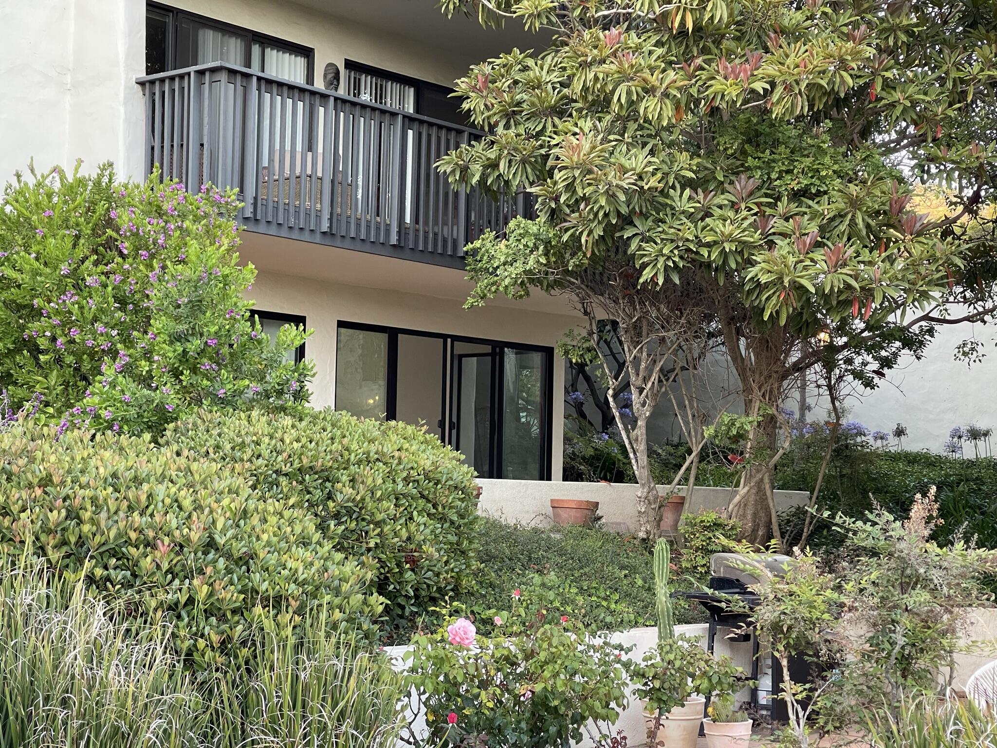 Carpinteria, California 93013, United States, 2 Bedrooms Bedrooms, ,2 BathroomsBathrooms,Residential,Active,164532