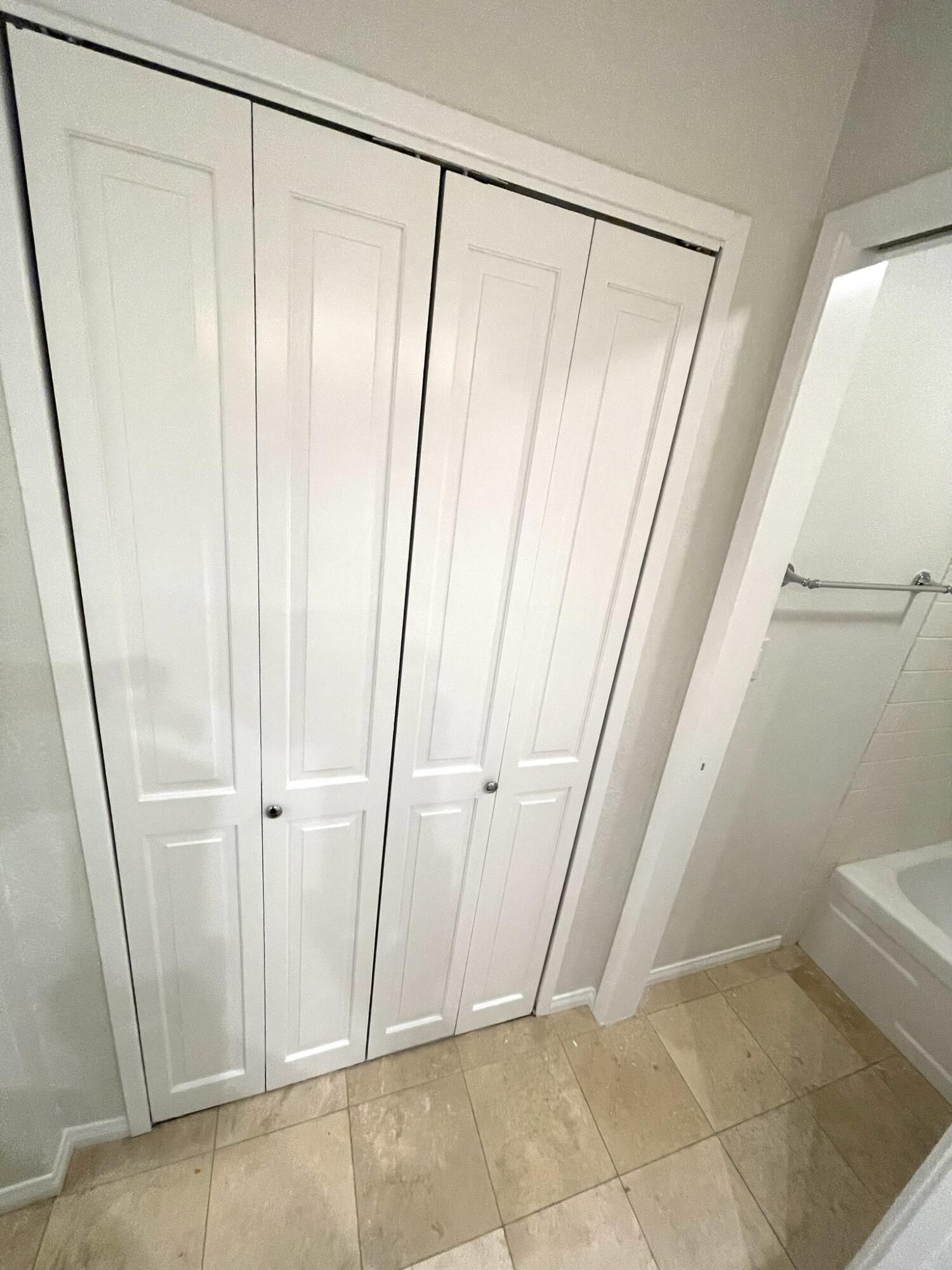 Carpinteria, California 93013, United States, 2 Bedrooms Bedrooms, ,2 BathroomsBathrooms,Residential,Active,164532