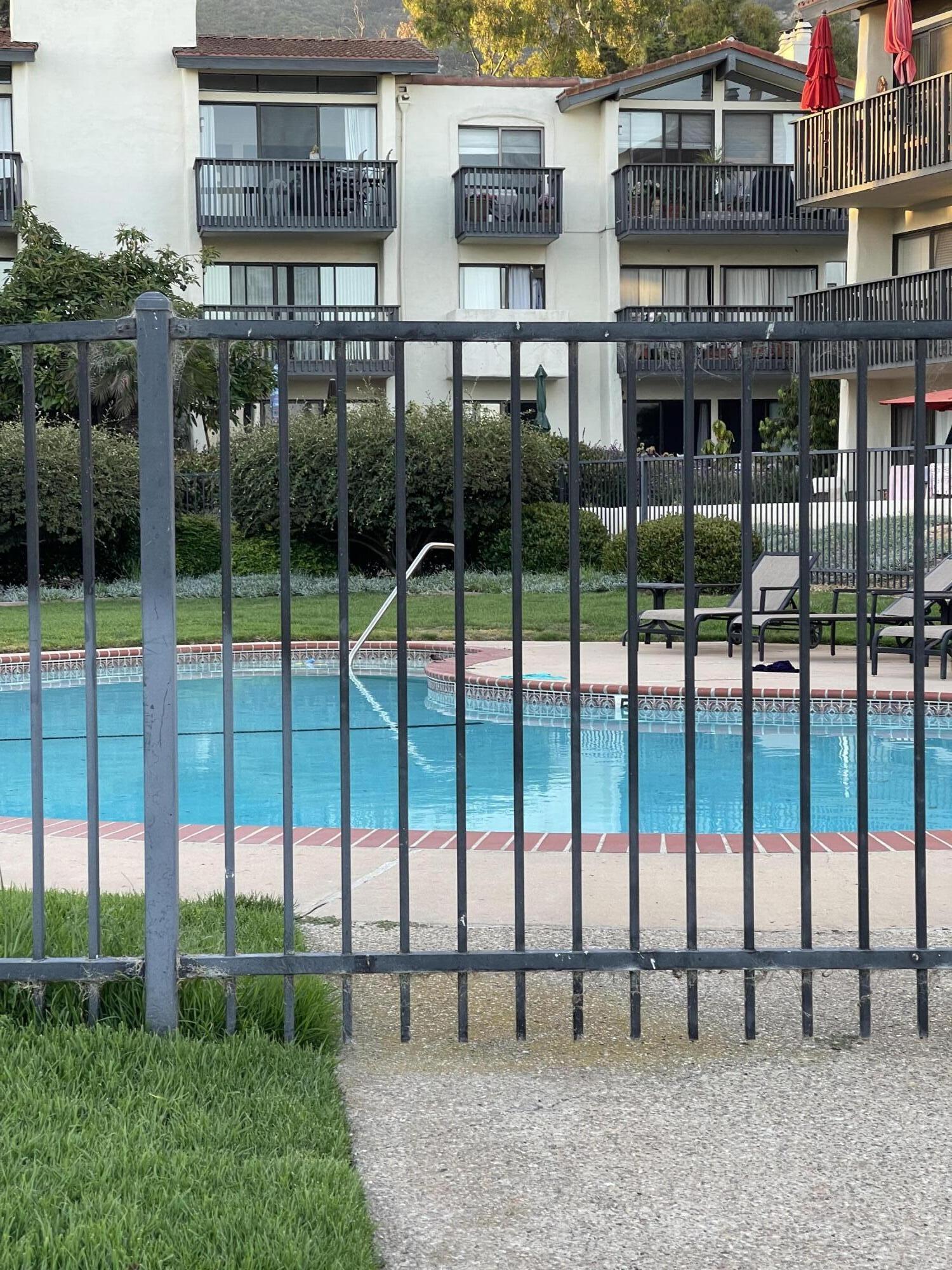 Carpinteria, California 93013, United States, 2 Bedrooms Bedrooms, ,2 BathroomsBathrooms,Residential,Active,164532