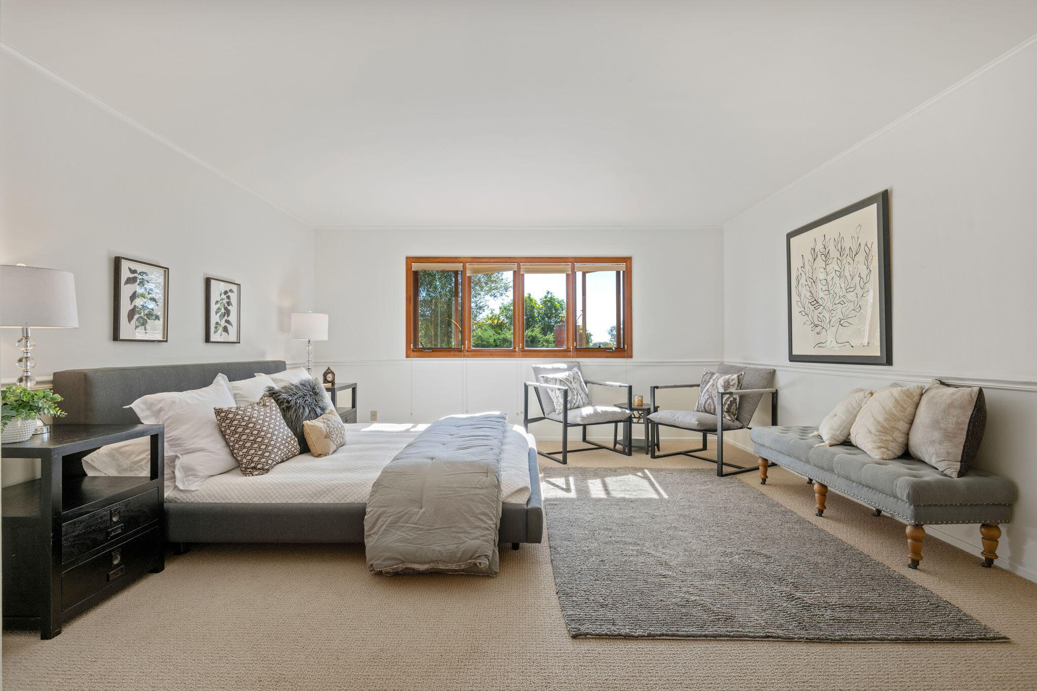 Goleta, California 93117, United States, 5 Bedrooms Bedrooms, ,3 BathroomsBathrooms,Residential,Active,243546