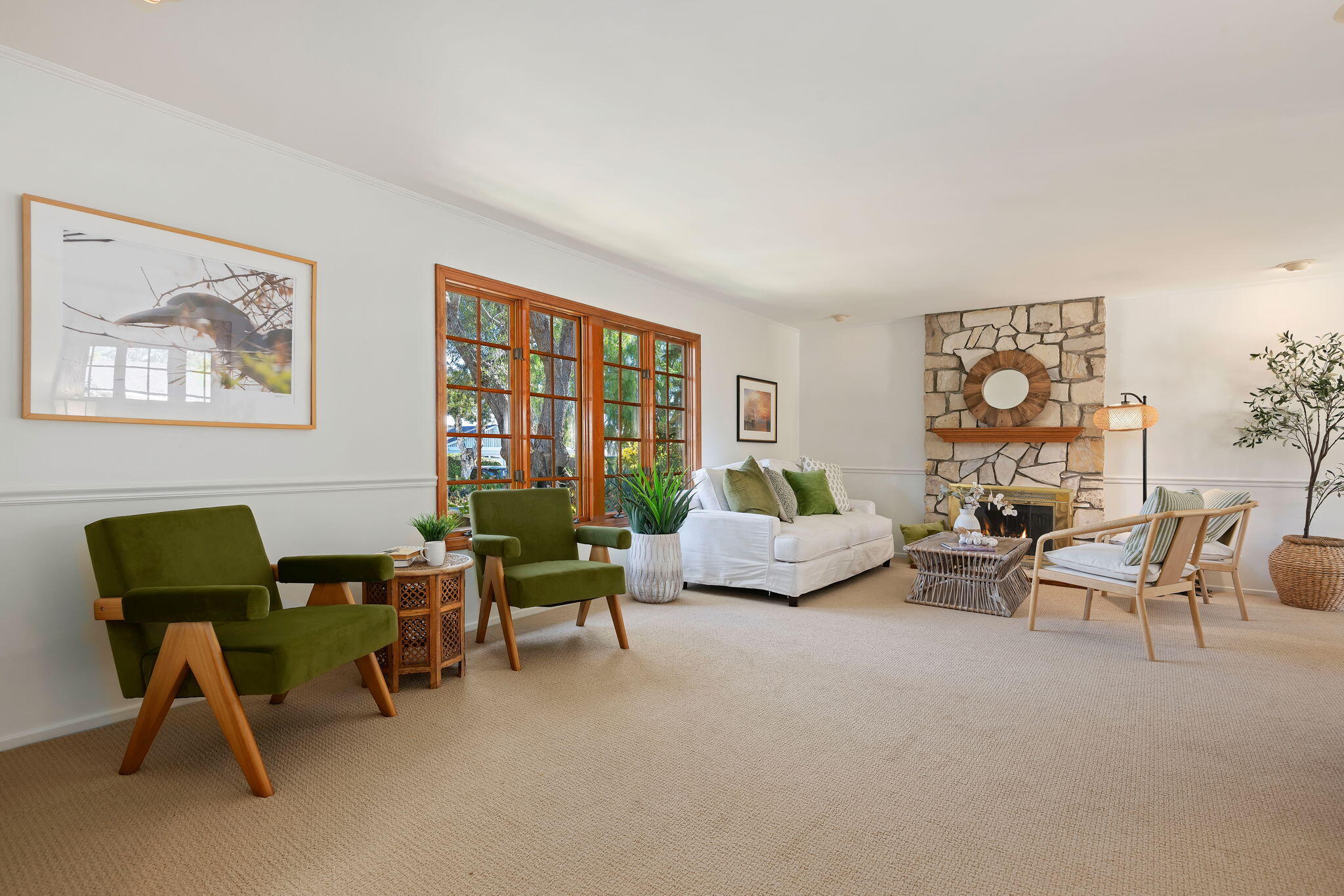 Goleta, California 93117, United States, 5 Bedrooms Bedrooms, ,3 BathroomsBathrooms,Residential,Active,243546