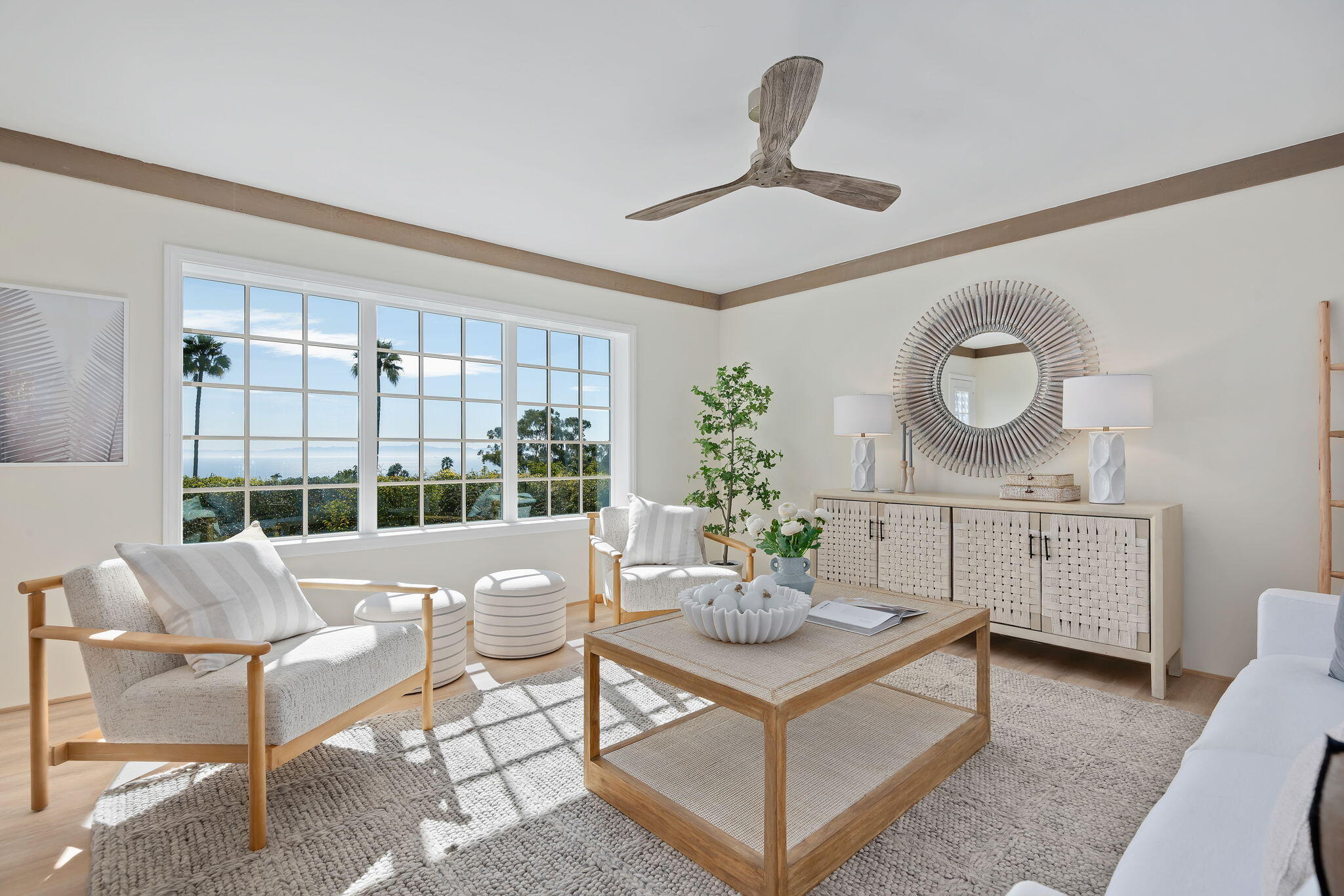 Santa Barbara, California 93109, United States, 2 Bedrooms Bedrooms, ,2 BathroomsBathrooms,Residential,Active,91835