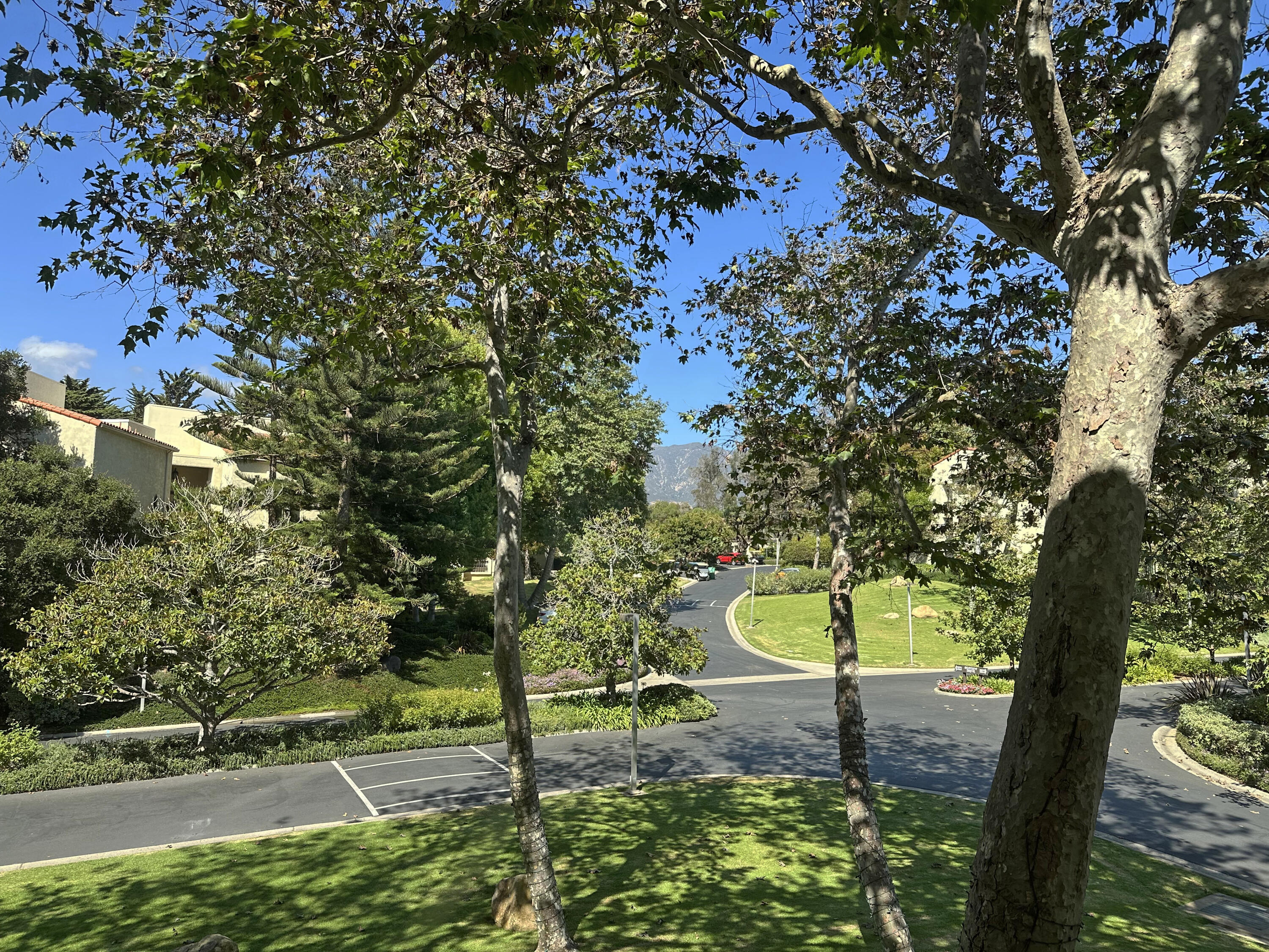 Santa Barbara, California 93108, United States, 2 Bedrooms Bedrooms, ,2 BathroomsBathrooms,Residential,Active,207707