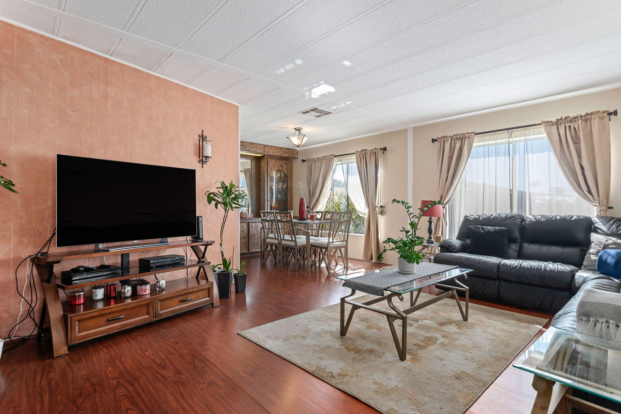 3950 Via Real Spc 24