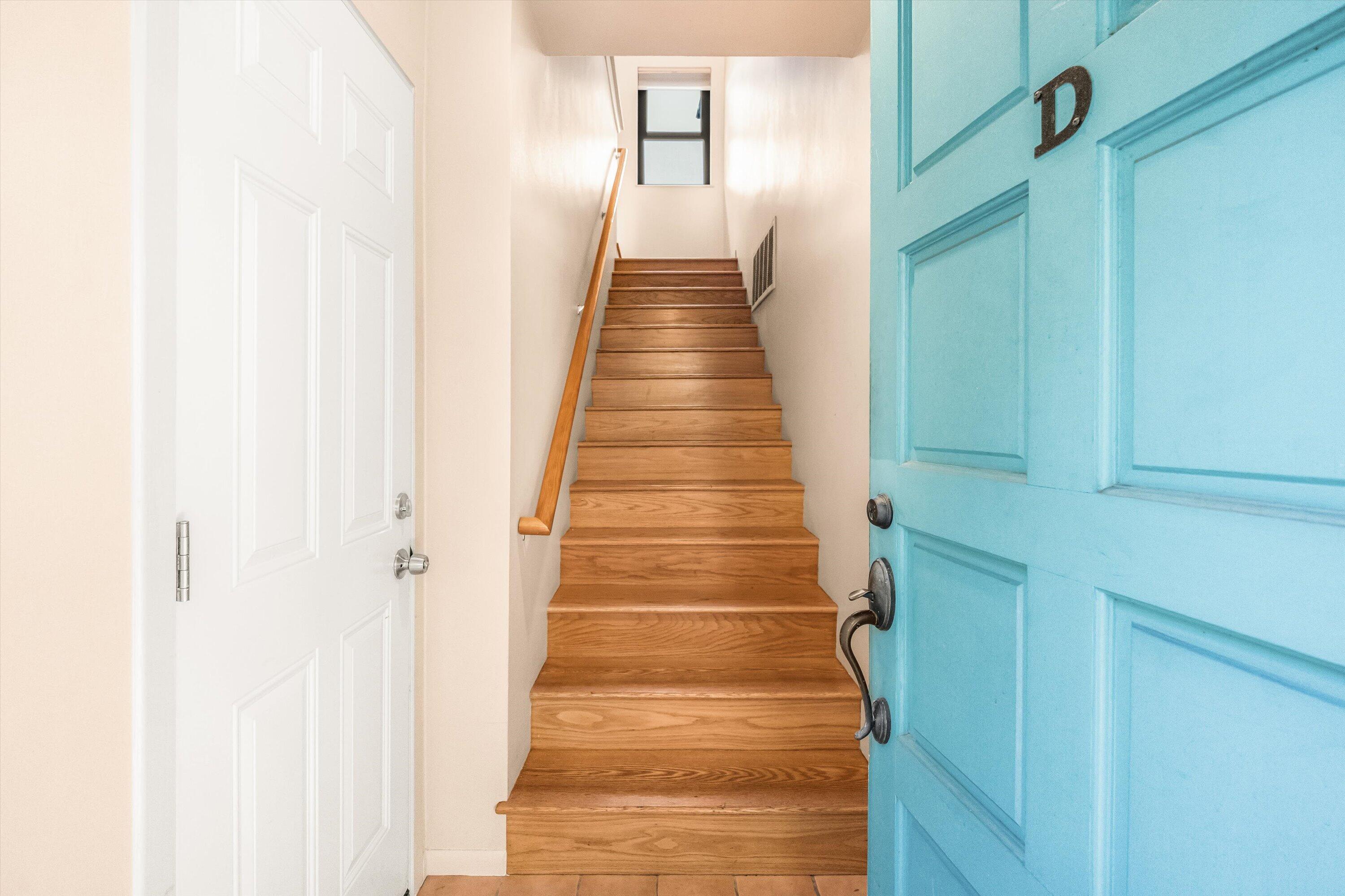 620 W Carrillo Street Apt D