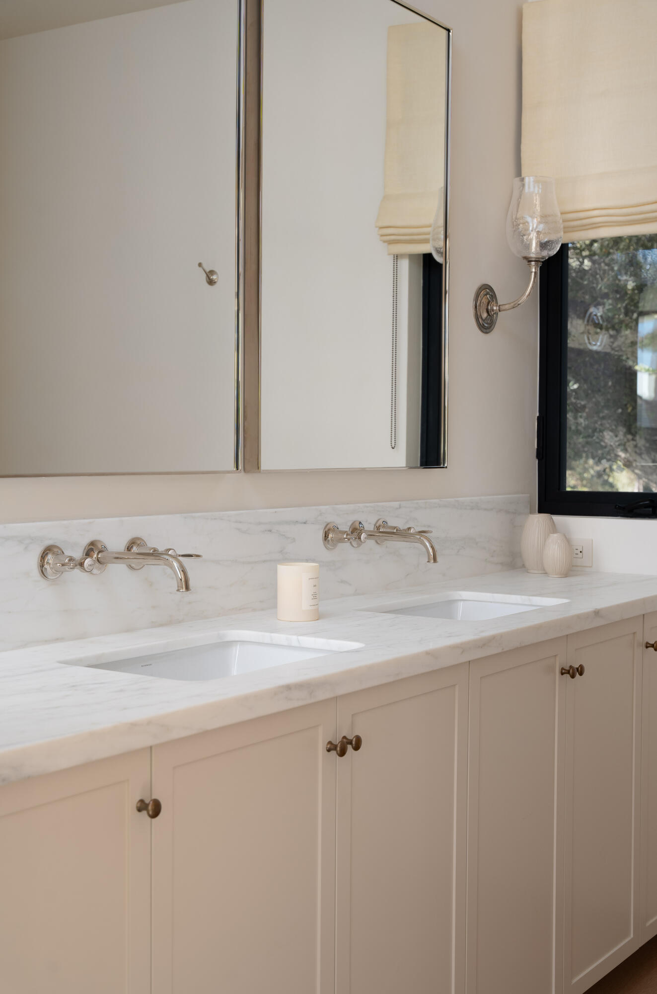 Santa Barbara, California 93108, United States, 2 Bedrooms Bedrooms, ,3 BathroomsBathrooms,Residential,Coming Soon,204468