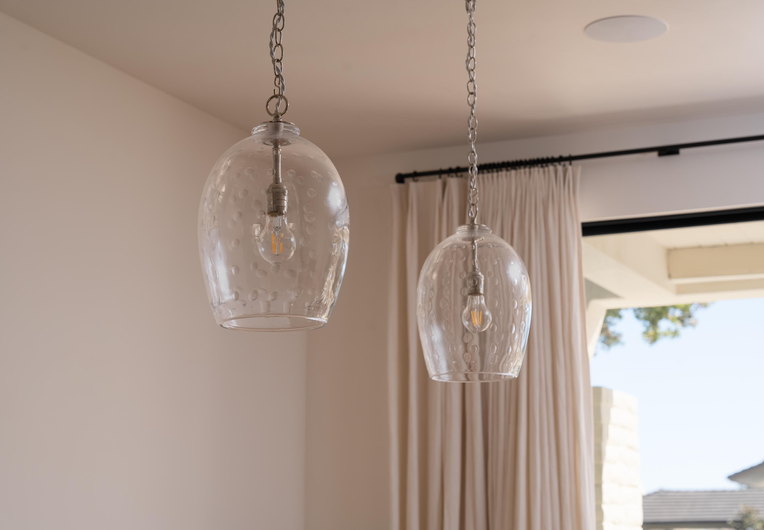 Santa Barbara, California 93108, United States, 2 Bedrooms Bedrooms, ,3 BathroomsBathrooms,Residential,Coming Soon,204468