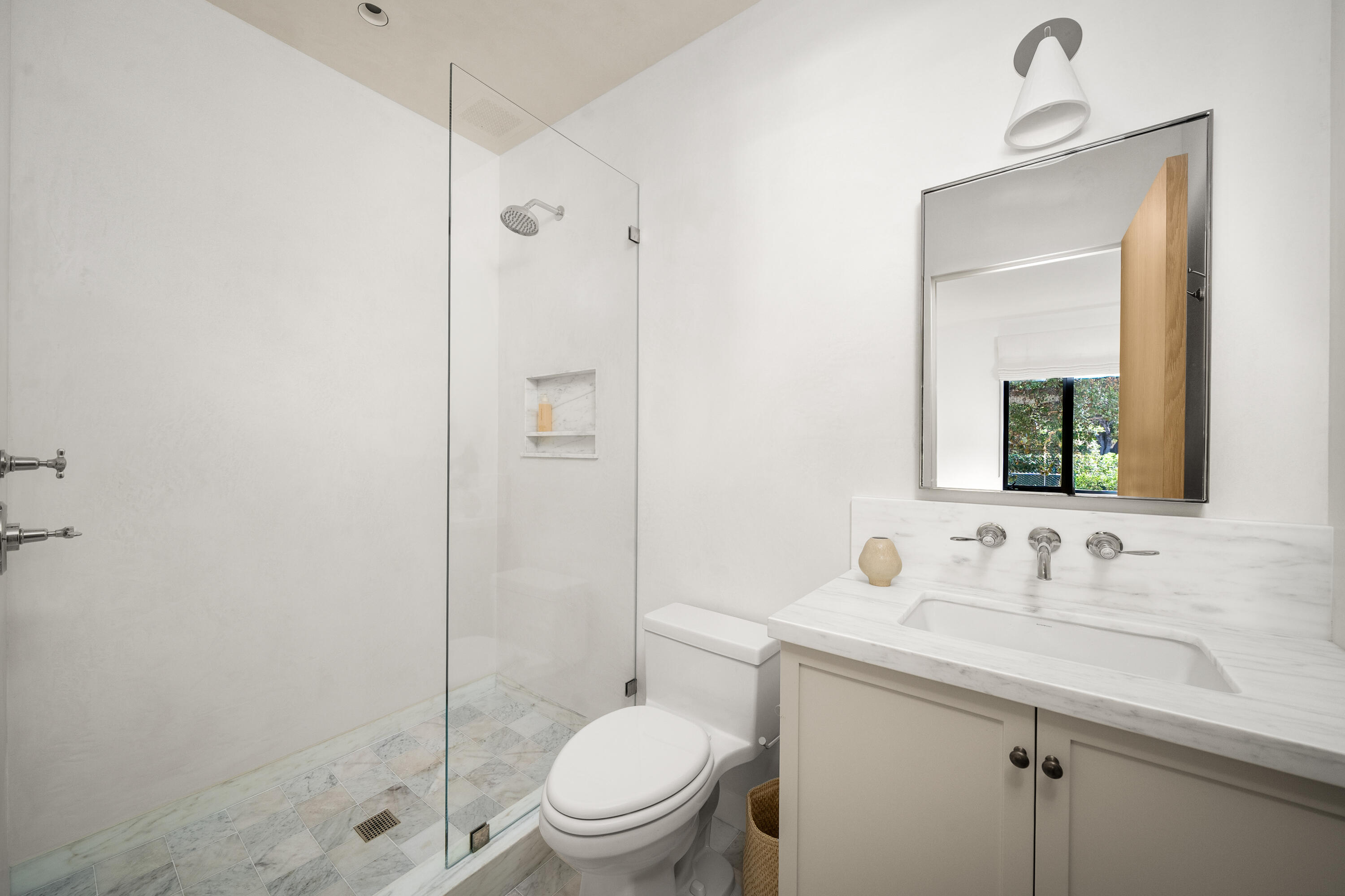 Santa Barbara, California 93108, United States, 2 Bedrooms Bedrooms, ,3 BathroomsBathrooms,Residential,Coming Soon,204468