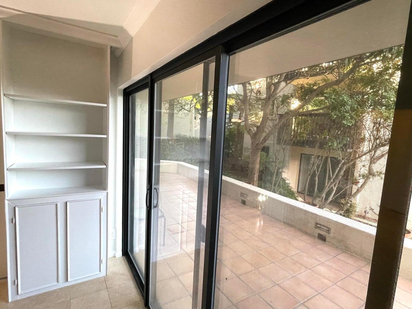 Carpinteria, California 93013, United States, 2 Bedrooms Bedrooms, ,2 BathroomsBathrooms,Residential,Active,215324