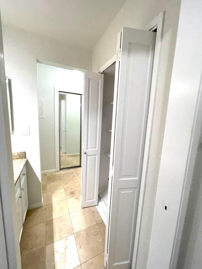 Carpinteria, California 93013, United States, 2 Bedrooms Bedrooms, ,2 BathroomsBathrooms,Residential,Active,215324