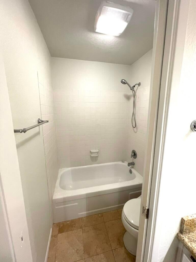 Carpinteria, California 93013, United States, 2 Bedrooms Bedrooms, ,2 BathroomsBathrooms,Residential,Active,215324