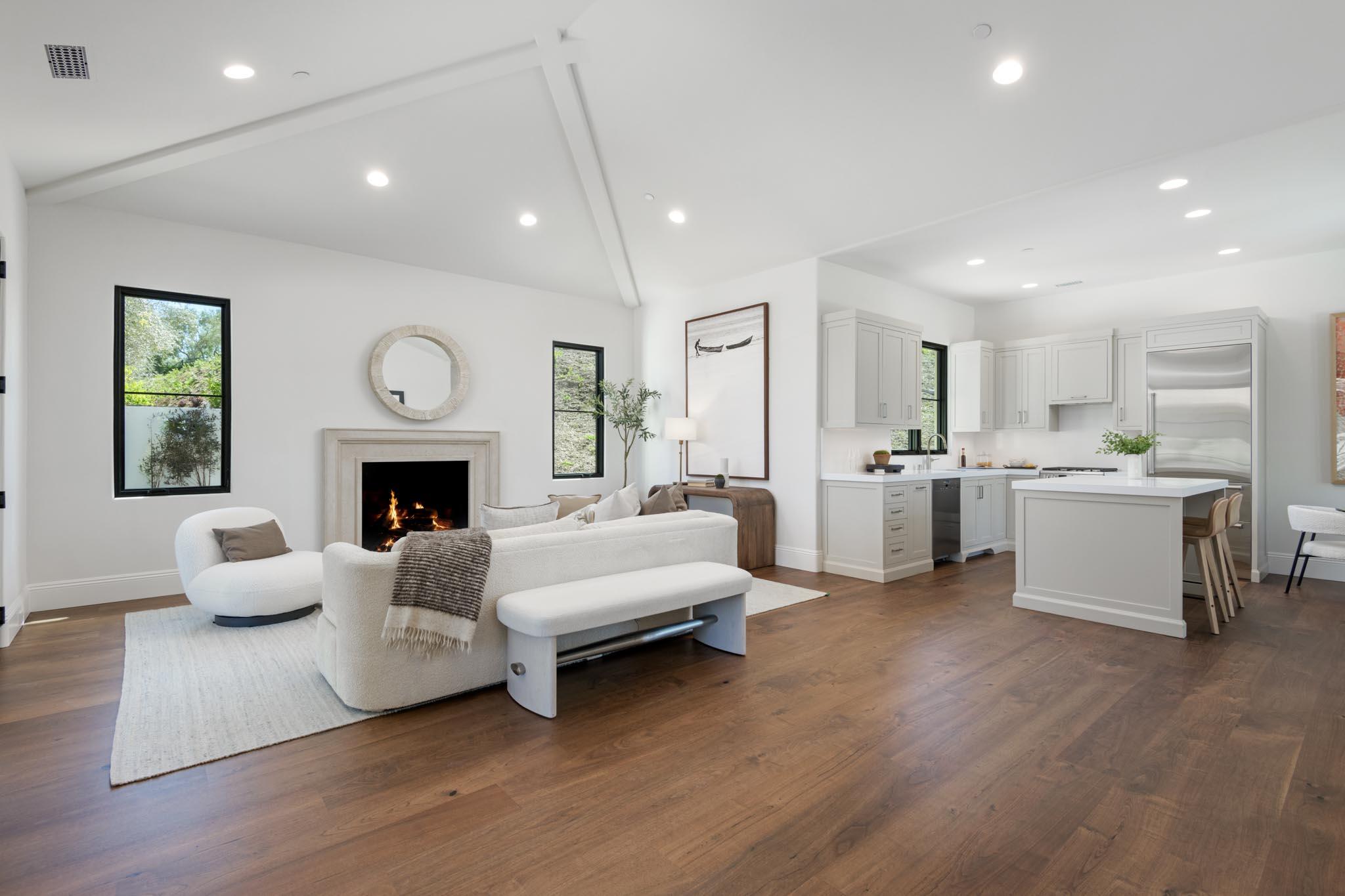 Summerland, California 93067, United States, 6 Bedrooms Bedrooms, ,9 BathroomsBathrooms,Residential,Active,125192