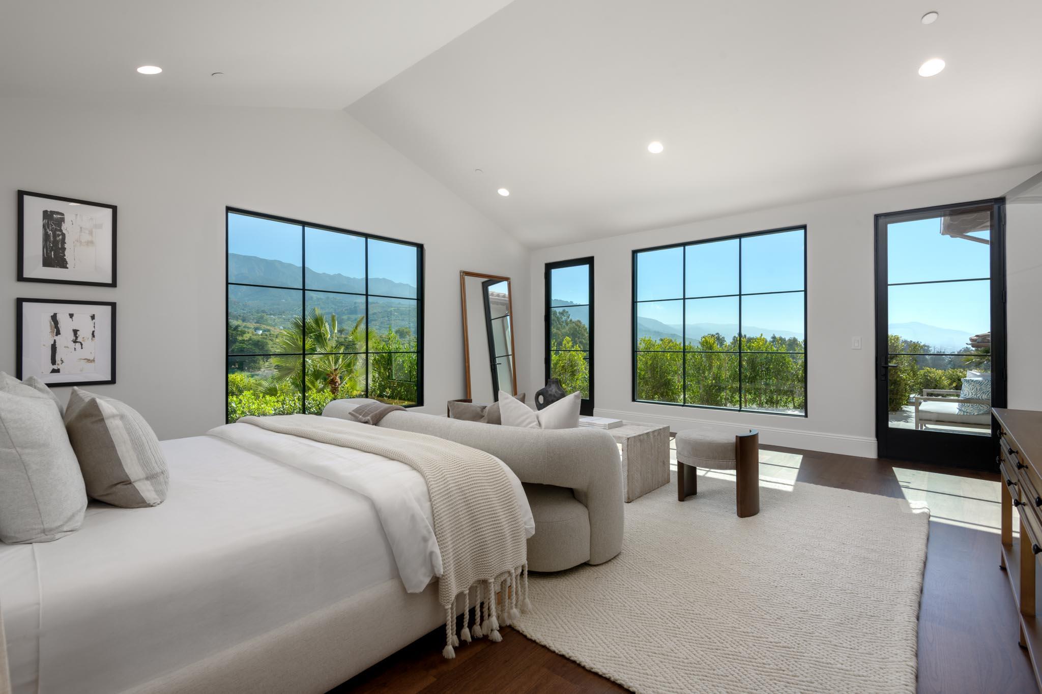 Summerland, California 93067, United States, 6 Bedrooms Bedrooms, ,9 BathroomsBathrooms,Residential,Active,125192