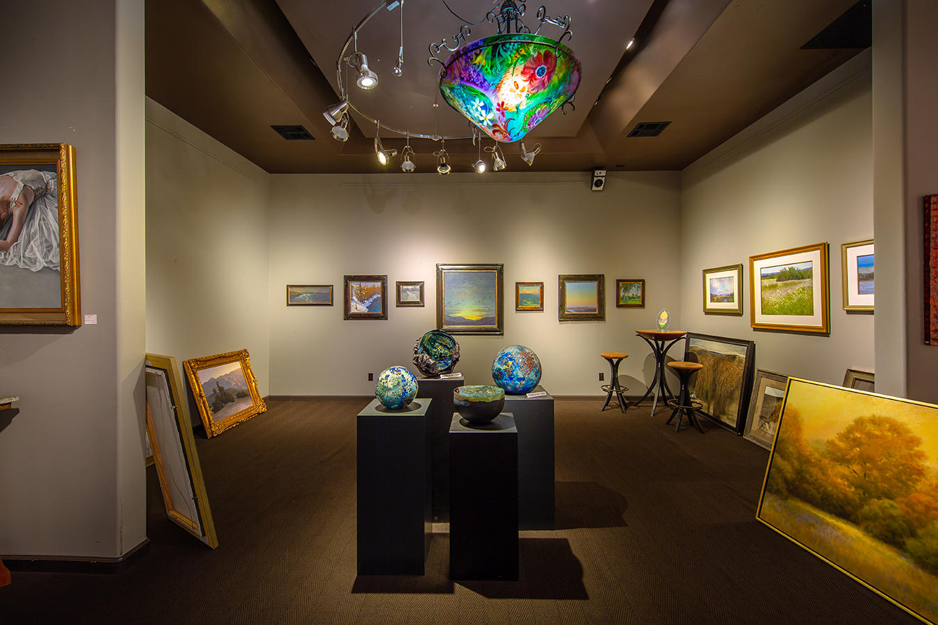 OJAI, California 93023, United States, ,Commercial,Active,72115