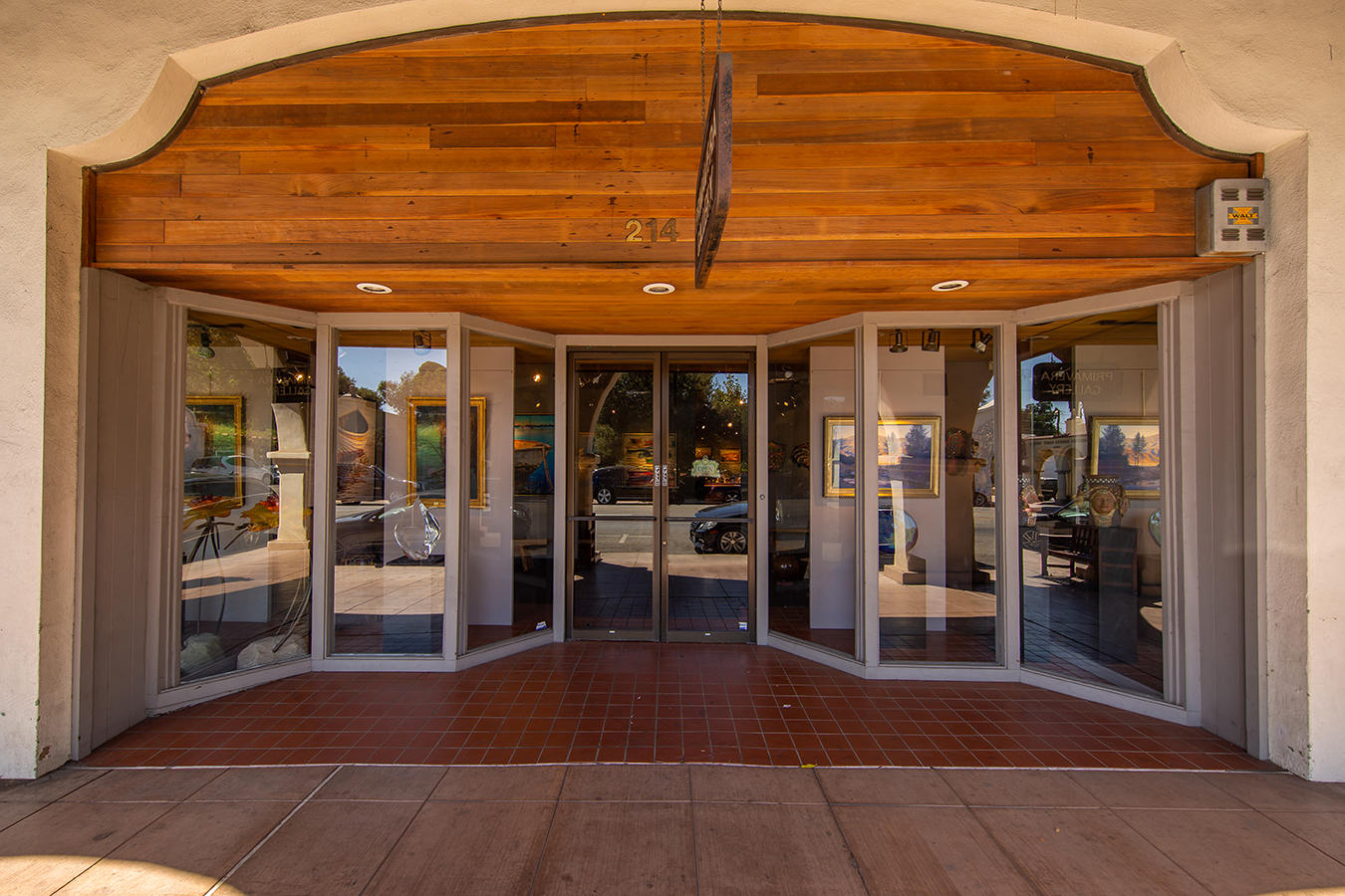 OJAI, California 93023, United States, ,Commercial,Active,72115