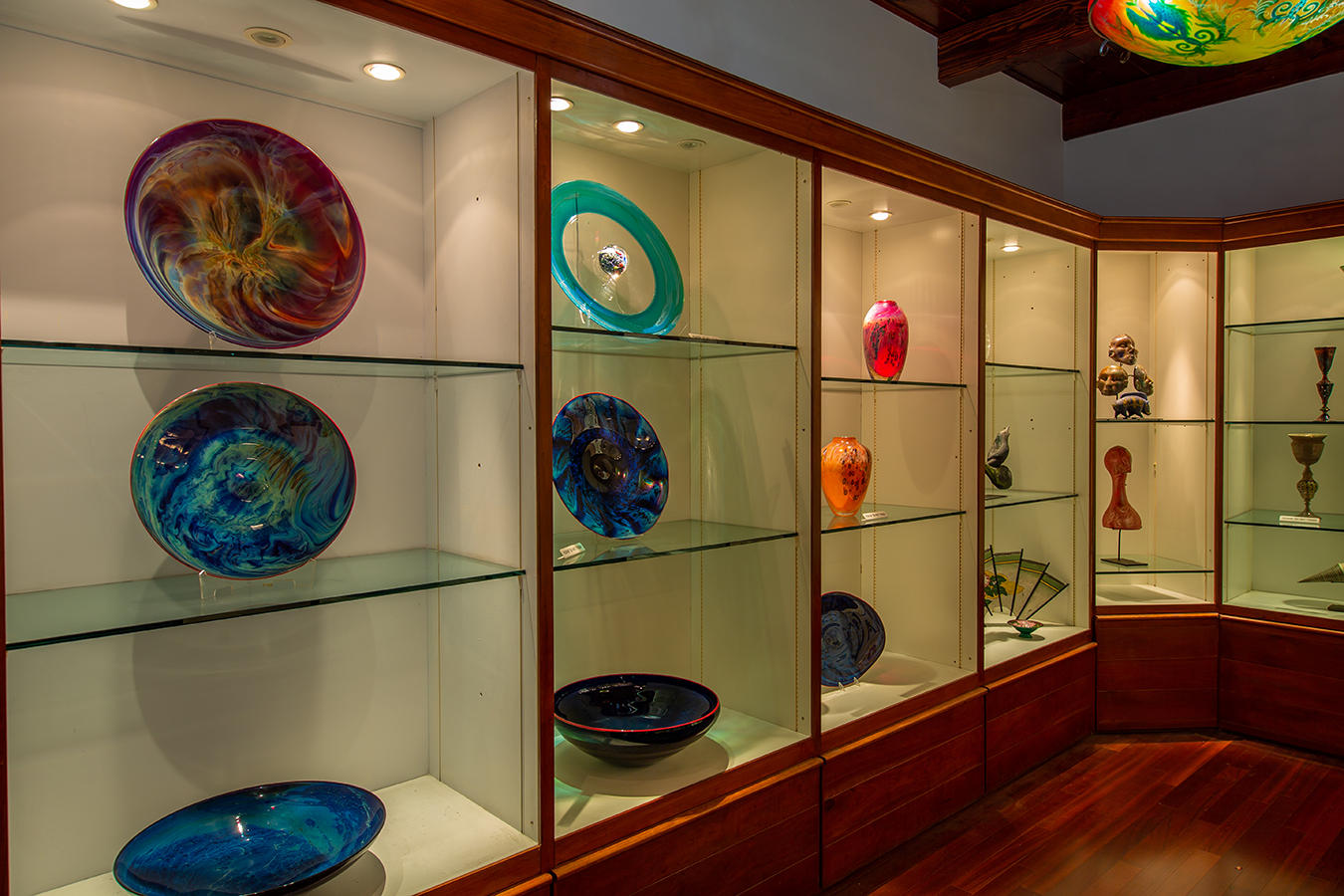 OJAI, California 93023, United States, ,Commercial,Active,72115