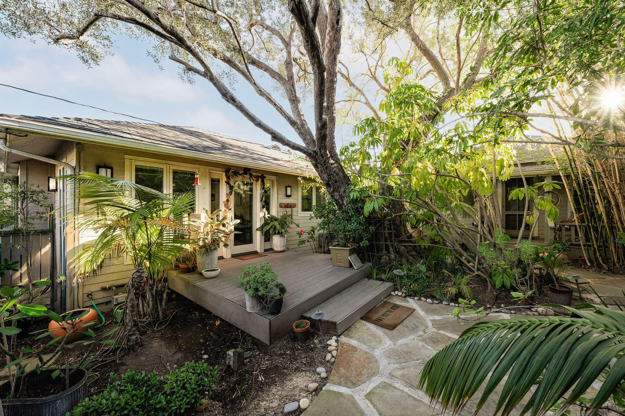 1111-1113 Olive Street