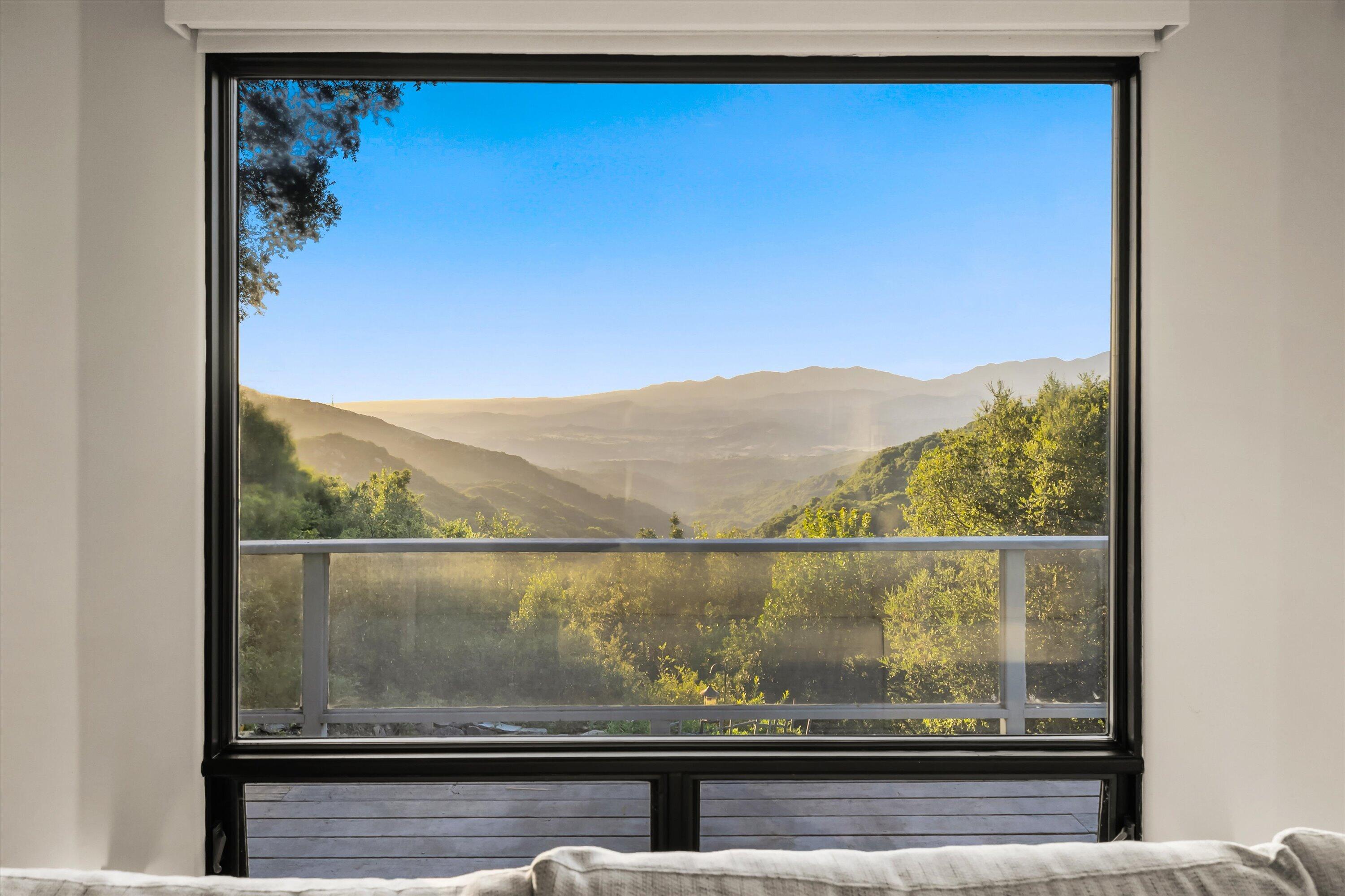 Santa Barbara, California 93105, United States, 5 Bedrooms Bedrooms, ,5 BathroomsBathrooms,Residential,Active,142843