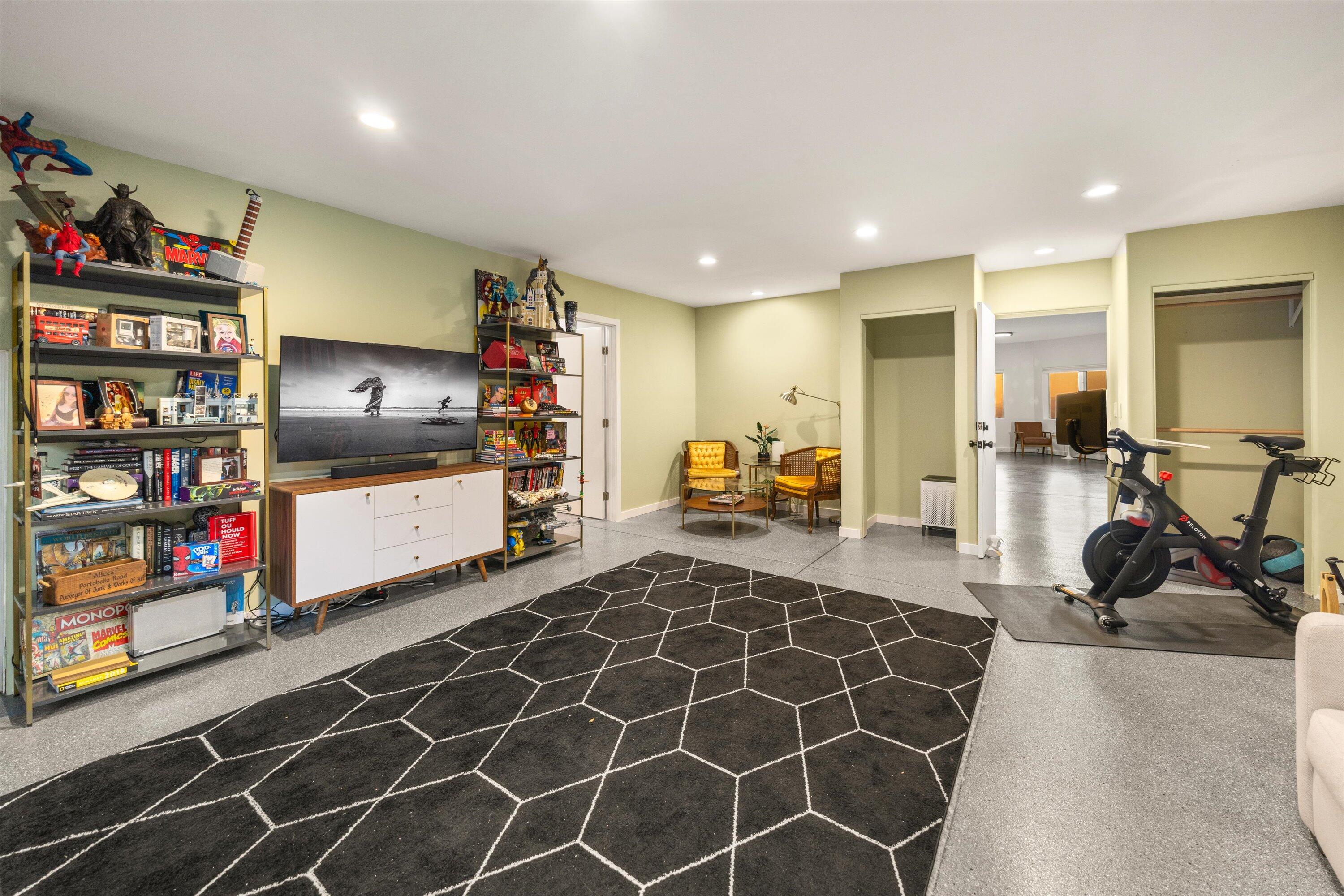 Santa Barbara, California 93105, United States, 5 Bedrooms Bedrooms, ,5 BathroomsBathrooms,Residential,Active,142843